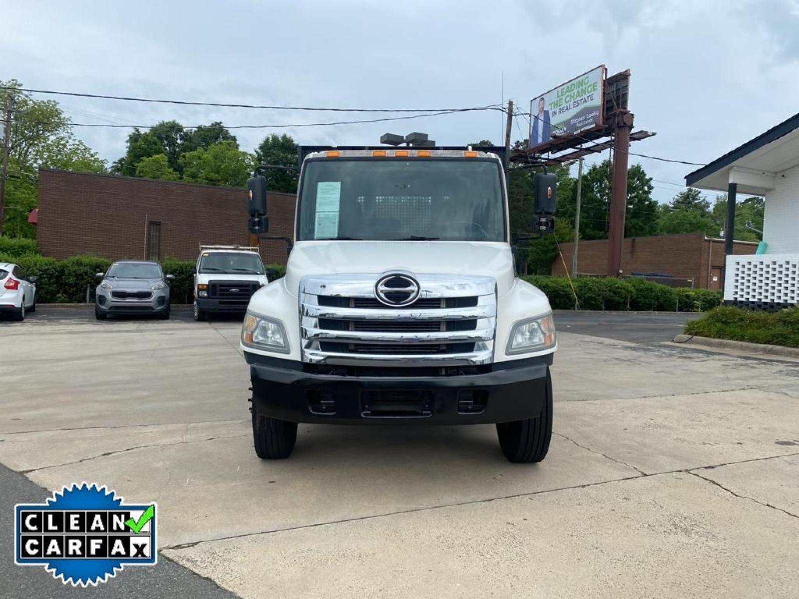 2011 WHITE Hino 268 (5PVNJ8JT2B4) with an L6, 7.6L engine, Automatic transmission, located at 3147 E Independence Blvd, Charlotte, NC, 28205, 35.200268, -80.773651 - Step into the robust world of powerful transportation with this meticulously maintained 2011 Hino 268, a standout in the medium-duty truck category! Under the hood lies a formidable L6, 7.6L engine, renowned for its durability and efficiency, ready to tackle any job, big or small. With its impressiv - Photo #6