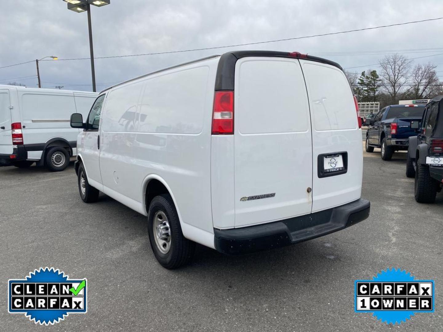 2017 Summit White /Medium Pewter Chevrolet Express Work Van (1GCZGGFG1H1) with an V8, 6.0L engine, 6-speed automatic transmission, located at 3147 E Independence Blvd, Charlotte, NC, 28205, 35.200268, -80.773651 - <b>Equipment</b><br>with XM/Sirus Satellite Radio you are no longer restricted by poor quality local radio stations while driving the Chevrolet Express. Anywhere on the planet, you will have hundreds of digital stations to choose from. This vehicle is a certified CARFAX 1-owner. Our dealership has - Photo#10