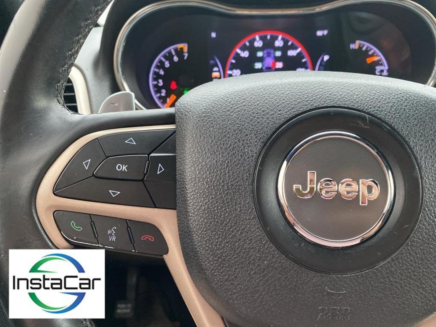 2015 Brilliant Black Crystal Pearl /Black Jeep Grand Cherokee Laredo (1C4RJFAG5FC) with an V6, 3.6L engine, 8-speed automatic transmission, located at 3147 E Independence Blvd, Charlotte, NC, 28205, 35.200268, -80.773651 - Photo#3