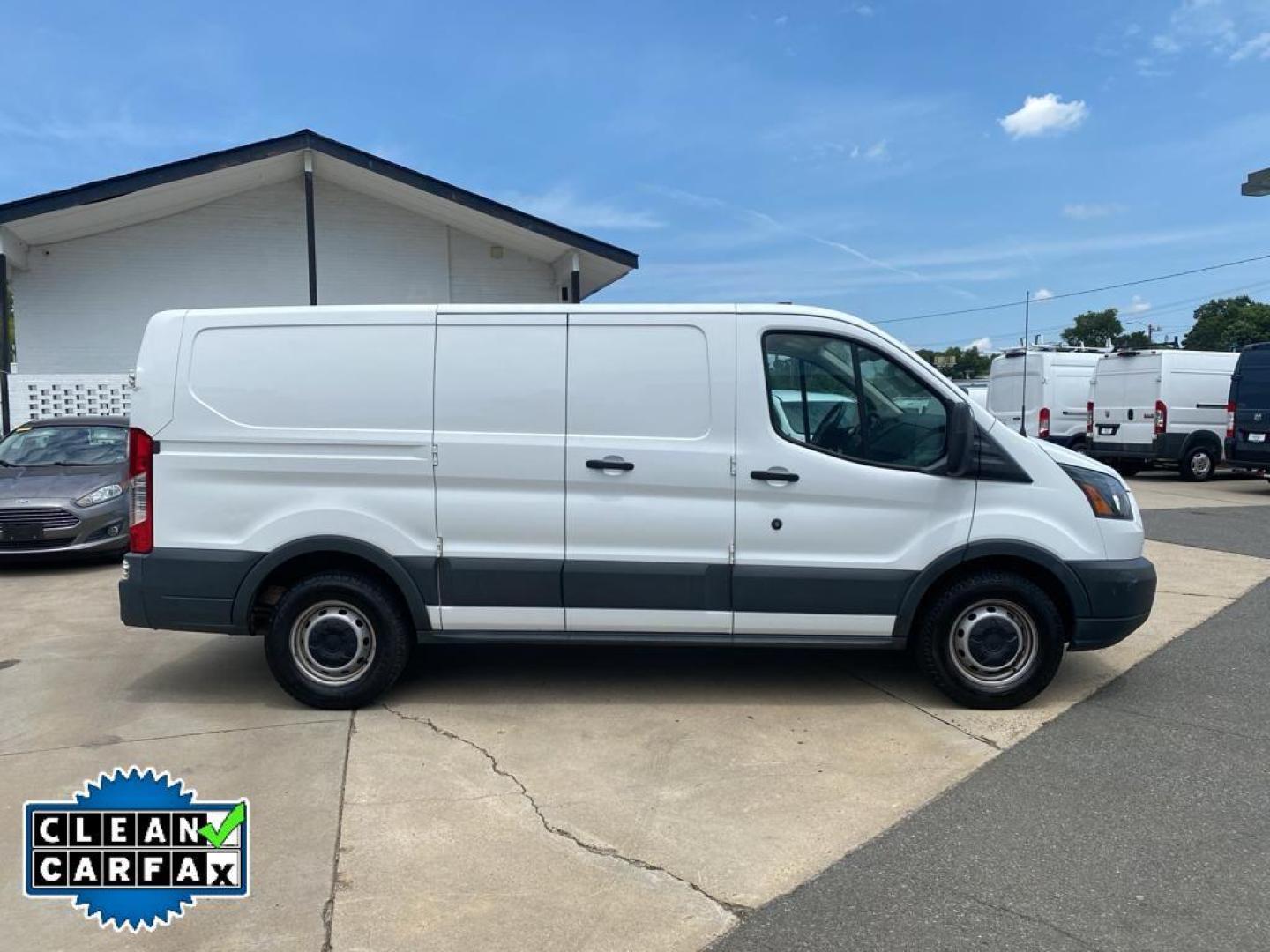 2018 Oxford White /Charcoal Ford Transit Van Base w/60/40 Pass-Side Cargo Doors (1FTYE1ZM4JK) with an V6, 3.7L engine, 6-speed automatic transmission, located at 3147 E Independence Blvd, Charlotte, NC, 28205, 35.200268, -80.773651 - Photo#12