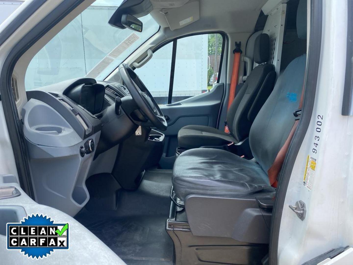 2018 Oxford White /Charcoal Ford Transit Van Base w/60/40 Pass-Side Cargo Doors (1FTYE1ZM4JK) with an V6, 3.7L engine, 6-speed automatic transmission, located at 3147 E Independence Blvd, Charlotte, NC, 28205, 35.200268, -80.773651 - Photo#20