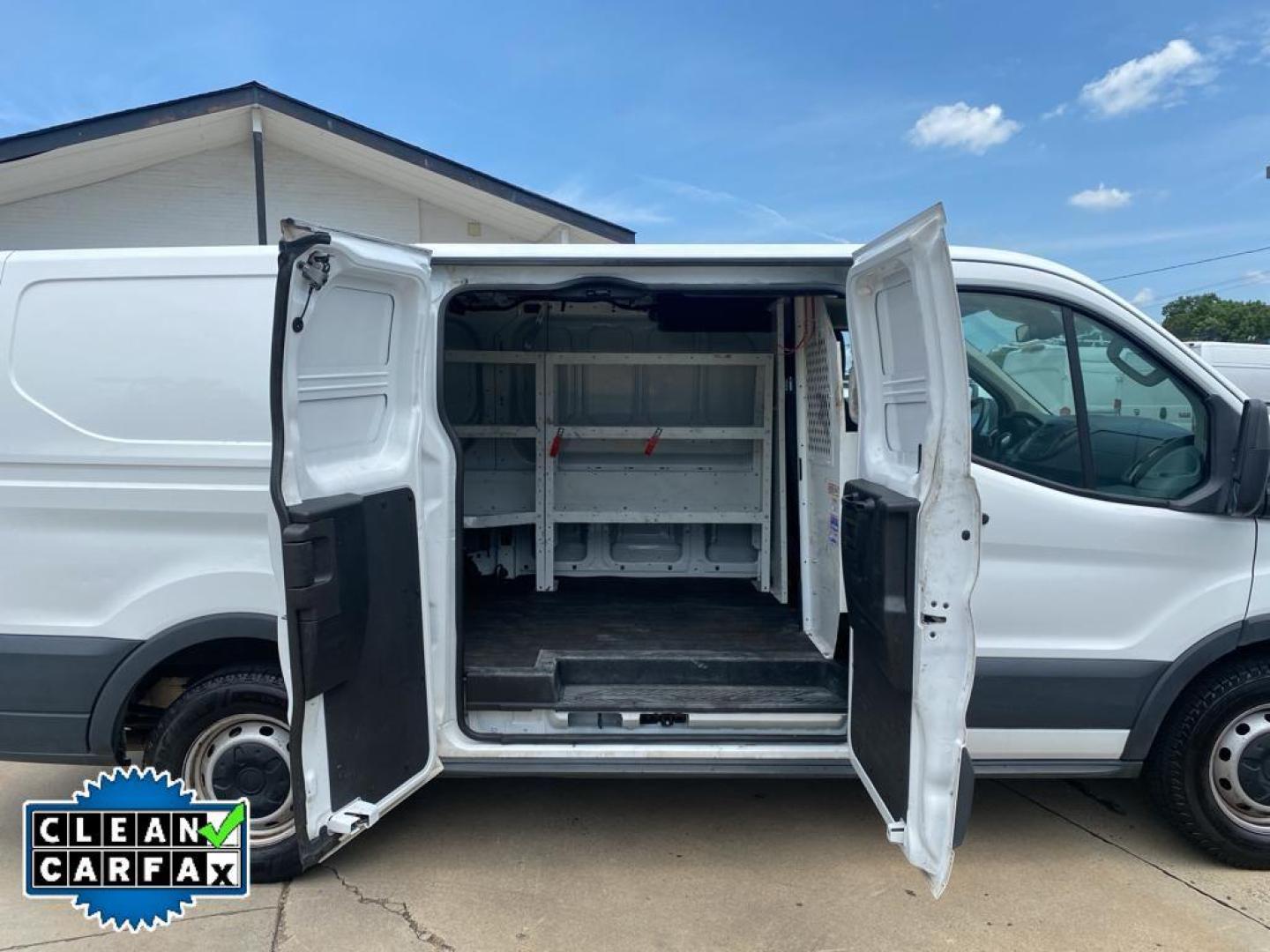 2018 Oxford White /Charcoal Ford Transit Van Base w/60/40 Pass-Side Cargo Doors (1FTYE1ZM4JK) with an V6, 3.7L engine, 6-speed automatic transmission, located at 3147 E Independence Blvd, Charlotte, NC, 28205, 35.200268, -80.773651 - Photo#22