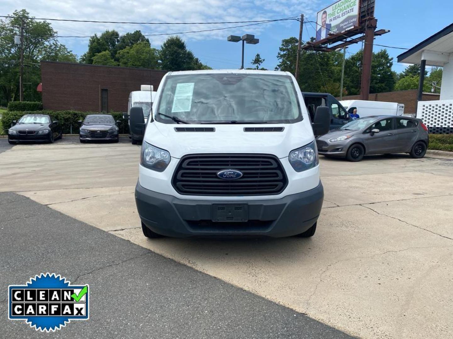 2018 Oxford White /Charcoal Ford Transit Van Base w/60/40 Pass-Side Cargo Doors (1FTYE1ZM4JK) with an V6, 3.7L engine, 6-speed automatic transmission, located at 3147 E Independence Blvd, Charlotte, NC, 28205, 35.200268, -80.773651 - Photo#6