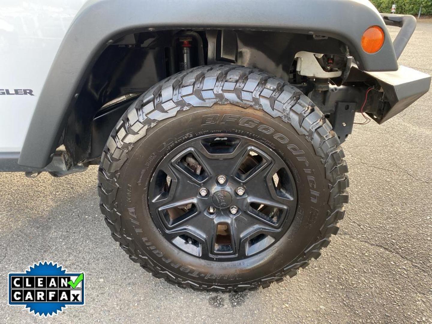 2017 Bright White Clearcoat /Black Jeep Wrangler Willys Wheeler (1C4AJWAG0HL) with an V6, 3.6L engine, 5-speed automatic transmission, located at 3147 E Independence Blvd, Charlotte, NC, 28205, 35.200268, -80.773651 - <b>Vehicle Details</b><br>Introducing the 2017 Jeep Wrangler Willys Wheeler, a robust and adventurous vehicle designed for the off-road enthusiast. Under the hood, this Wrangler boasts a powerful V6, 3.6L engine that delivers impressive performance both on and off the road. Equipped with 4WD, it ens - Photo#16