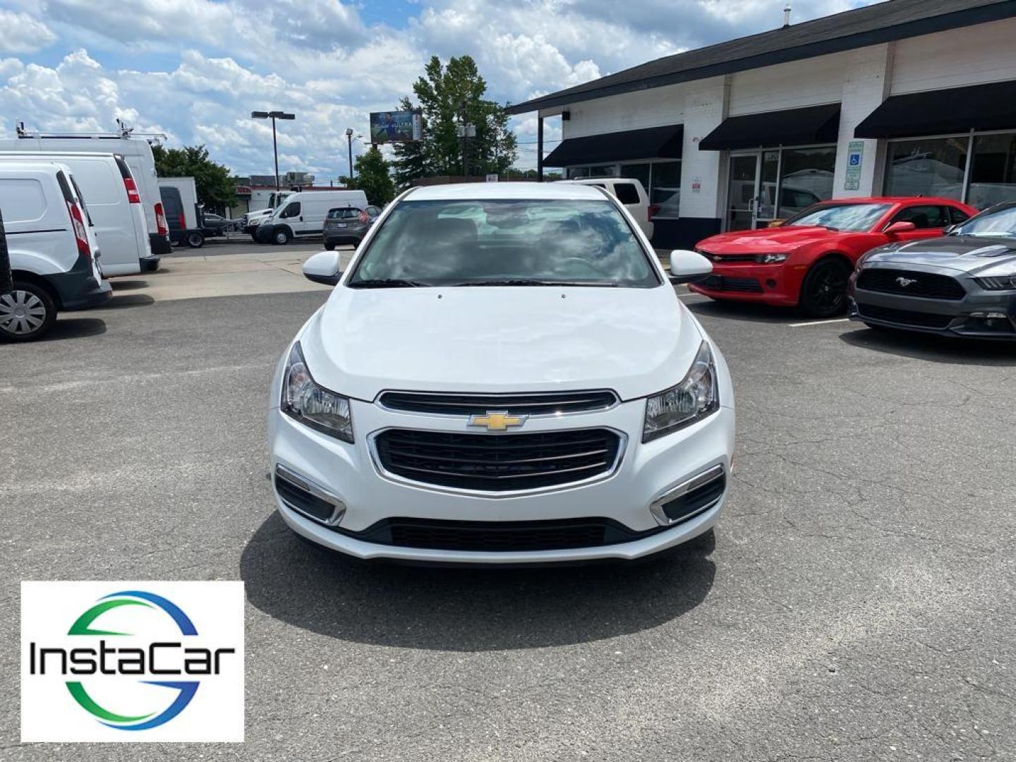 2016 Summit White /Jet Black Chevrolet Cruze Limited LT (1G1PE5SB5G7) with an L4, 1.4L engine, 6-speed automatic transmission, located at 3147 E Independence Blvd, Charlotte, NC, 28205, 35.200268, -80.773651 - Photo#7