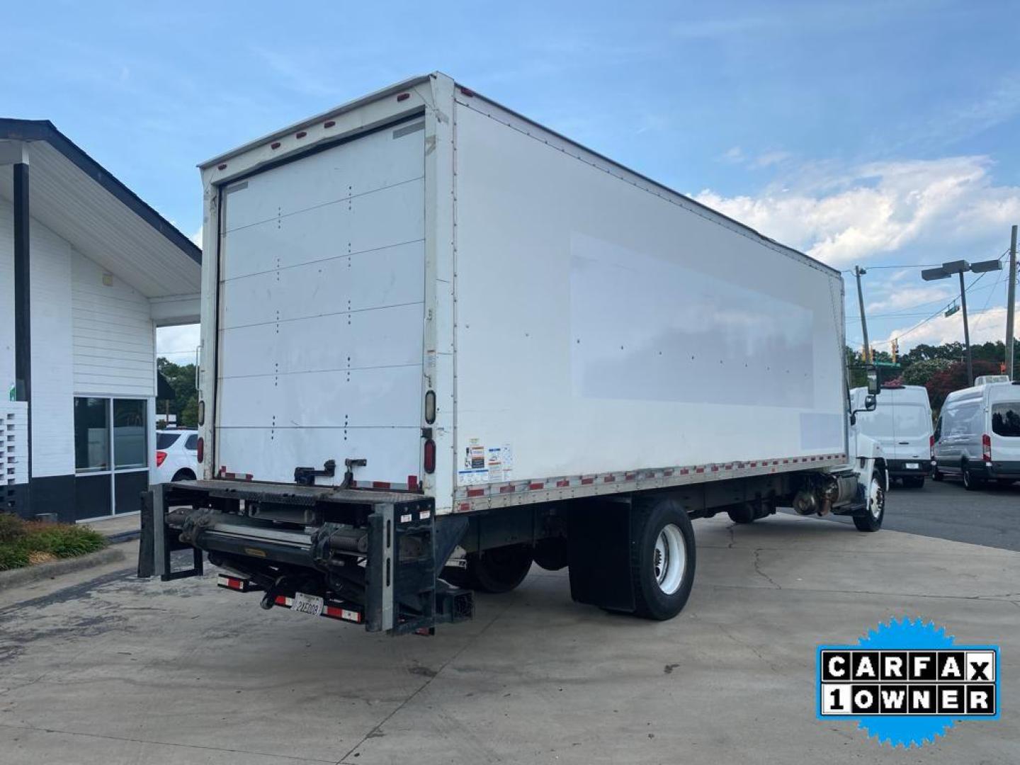 2017 WHITE Hino 268 (5PVNE8JV2H4) with an 6 Cyl, 7.6L engine, Automatic transmission, located at 3147 E Independence Blvd, Charlotte, NC, 28205, 35.200268, -80.773651 - Photo#10