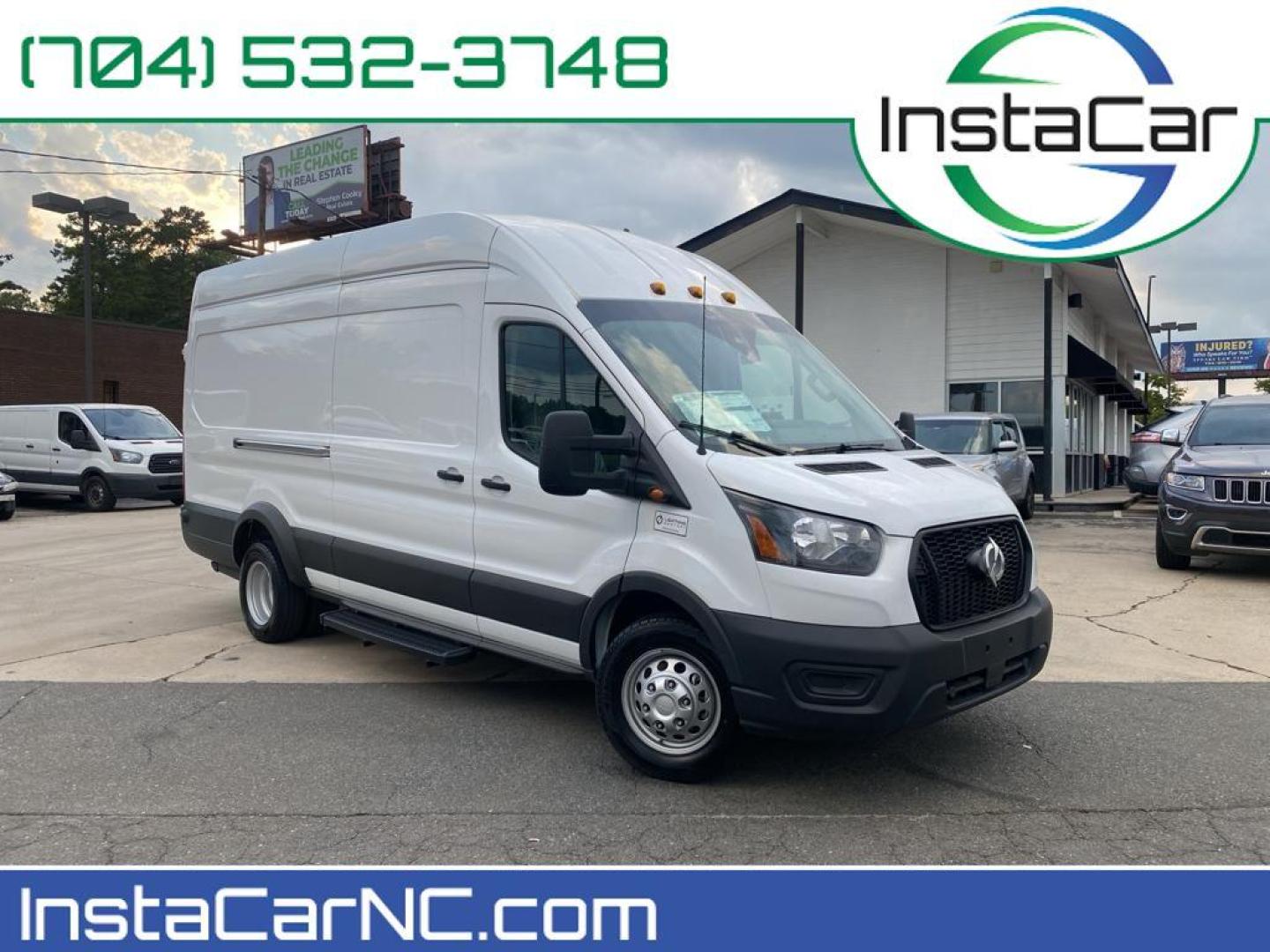 2022 Oxford White /Dark Palazzo Gray Ford Transit Van Base w/11,000 lb. GVWR (1FTRU8XG0NK) with an V6, 3.5L engine, 10-speed automatic transmission, located at 3147 E Independence Blvd, Charlotte, NC, 28205, 35.200268, -80.773651 - <b>Equipment</b><br>Our dealership has already run the CARFAX report and it is clean. A clean CARFAX is a great asset for resale value in the future. Protect this 2022 Ford Transit Van T-350HD EL High Roof from unwanted accidents with a cutting edge backup camera system. This Ford Transit Van featu - Photo#0