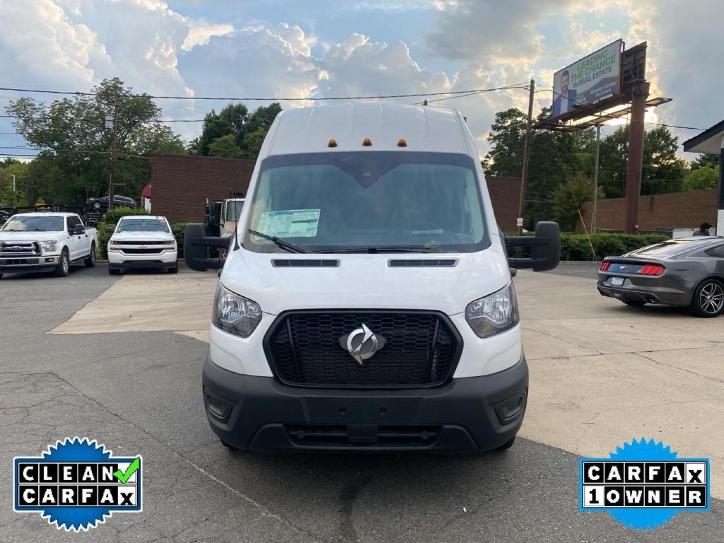 2022 Oxford White /Dark Palazzo Gray Ford Transit Van Base w/11,000 lb. GVWR (1FTRU8XG0NK) with an V6, 3.5L engine, 10-speed automatic transmission, located at 3147 E Independence Blvd, Charlotte, NC, 28205, 35.200268, -80.773651 - <b>Equipment</b><br>Our dealership has already run the CARFAX report and it is clean. A clean CARFAX is a great asset for resale value in the future. Protect this 2022 Ford Transit Van T-350HD EL High Roof from unwanted accidents with a cutting edge backup camera system. This Ford Transit Van featu - Photo#9