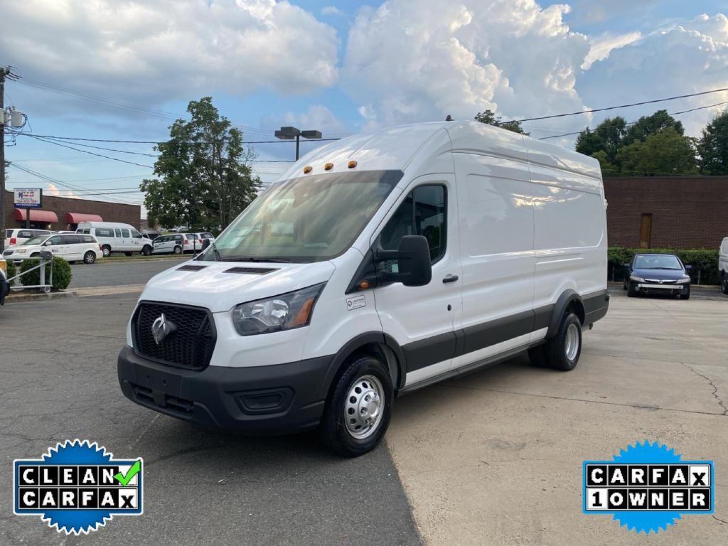 2022 Oxford White /Dark Palazzo Gray Ford Transit Van Base w/11,000 lb. GVWR (1FTRU8XG0NK) with an V6, 3.5L engine, 10-speed automatic transmission, located at 3147 E Independence Blvd, Charlotte, NC, 28205, 35.200268, -80.773651 - <b>Equipment</b><br>Our dealership has already run the CARFAX report and it is clean. A clean CARFAX is a great asset for resale value in the future. Protect this 2022 Ford Transit Van T-350HD EL High Roof from unwanted accidents with a cutting edge backup camera system. This Ford Transit Van featu - Photo#10