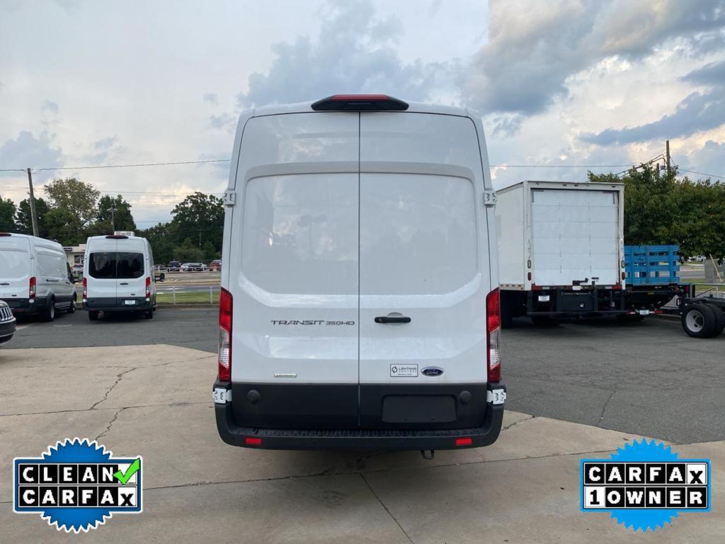 2022 Oxford White /Dark Palazzo Gray Ford Transit Van Base w/11,000 lb. GVWR (1FTRU8XG0NK) with an V6, 3.5L engine, 10-speed automatic transmission, located at 3147 E Independence Blvd, Charlotte, NC, 28205, 35.200268, -80.773651 - <b>Equipment</b><br>Our dealership has already run the CARFAX report and it is clean. A clean CARFAX is a great asset for resale value in the future. Protect this 2022 Ford Transit Van T-350HD EL High Roof from unwanted accidents with a cutting edge backup camera system. This Ford Transit Van featu - Photo#13