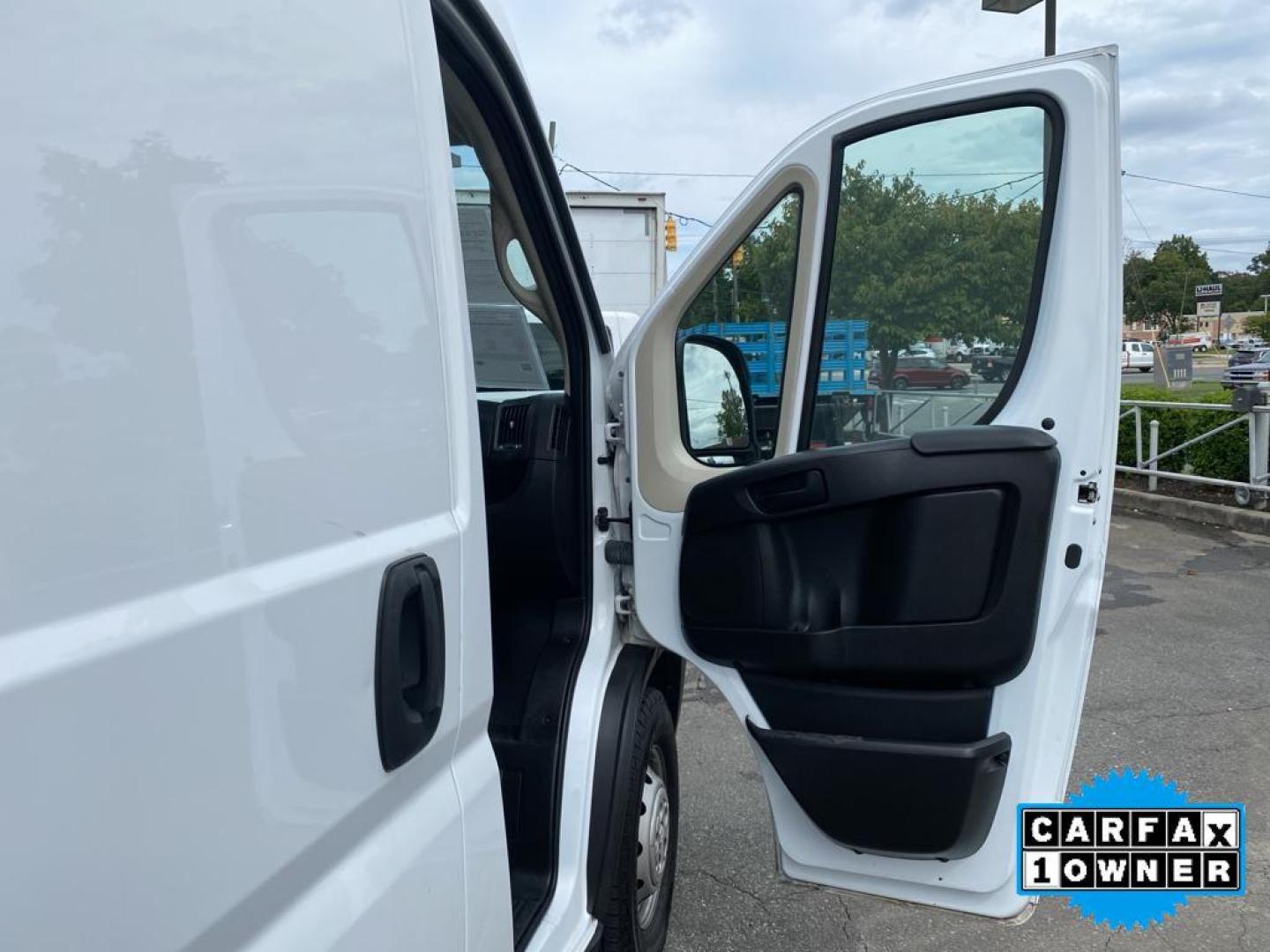 2021 Bright White Clearcoat /Black Ram ProMaster 2500 High Roof (3C6LRVDG8ME) with an V6, 3.6L engine, 6-speed automatic transmission, located at 3147 E Independence Blvd, Charlotte, NC, 28205, 35.200268, -80.773651 - <b>Equipment</b><br>Protect the Ram ProMaster 2500 from unwanted accidents with a cutting edge backup camera system. This vehicle is a certified CARFAX 1-owner. This unit features a hands-free Bluetooth phone system. Quickly unlock this model with keyless entry. Set the temperature exactly where you - Photo#21