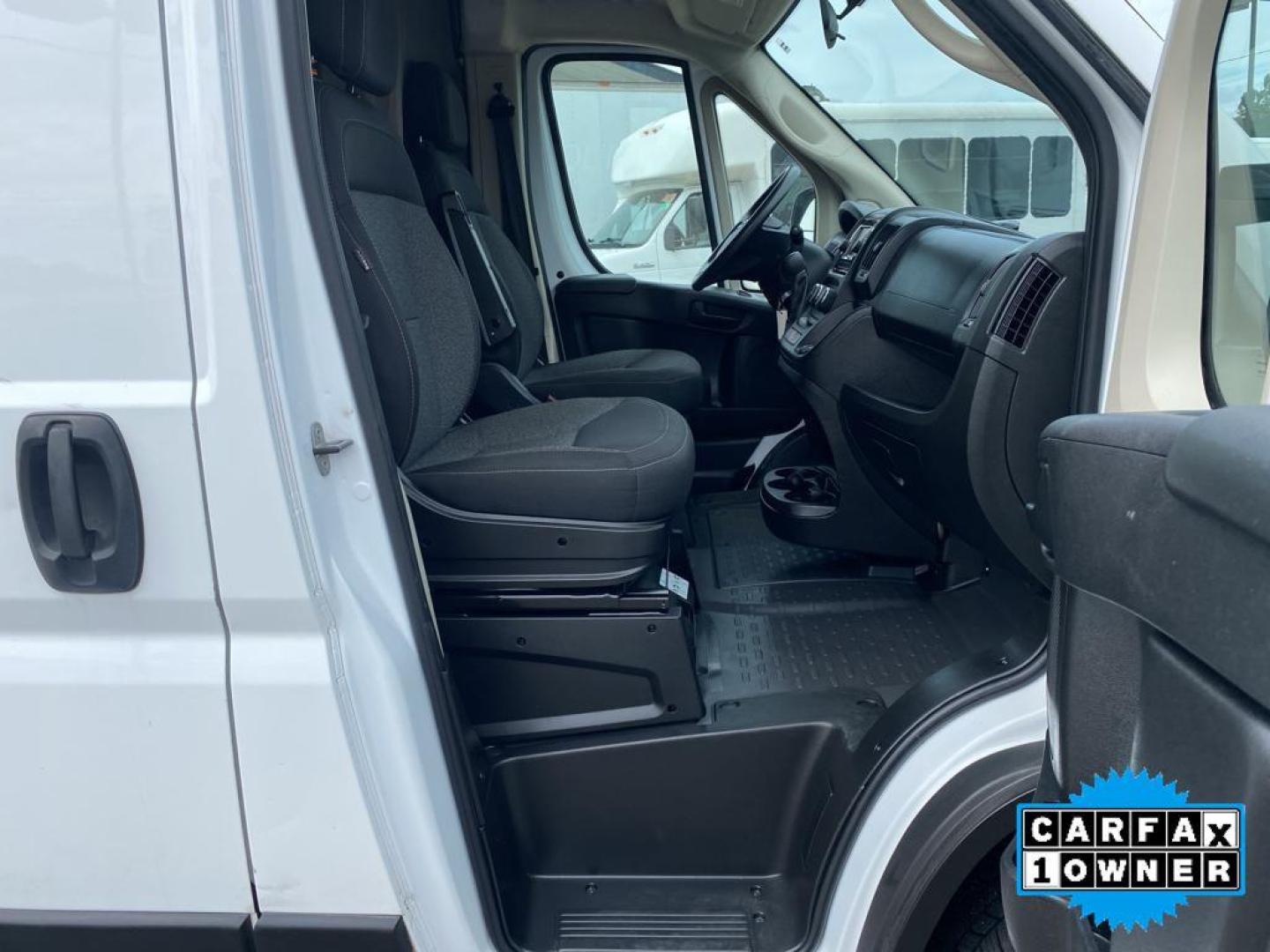 2021 Bright White Clearcoat /Black Ram ProMaster 2500 High Roof (3C6LRVDG8ME) with an V6, 3.6L engine, 6-speed automatic transmission, located at 3147 E Independence Blvd, Charlotte, NC, 28205, 35.200268, -80.773651 - <b>Equipment</b><br>Protect the Ram ProMaster 2500 from unwanted accidents with a cutting edge backup camera system. This vehicle is a certified CARFAX 1-owner. This unit features a hands-free Bluetooth phone system. Quickly unlock this model with keyless entry. Set the temperature exactly where you - Photo#23