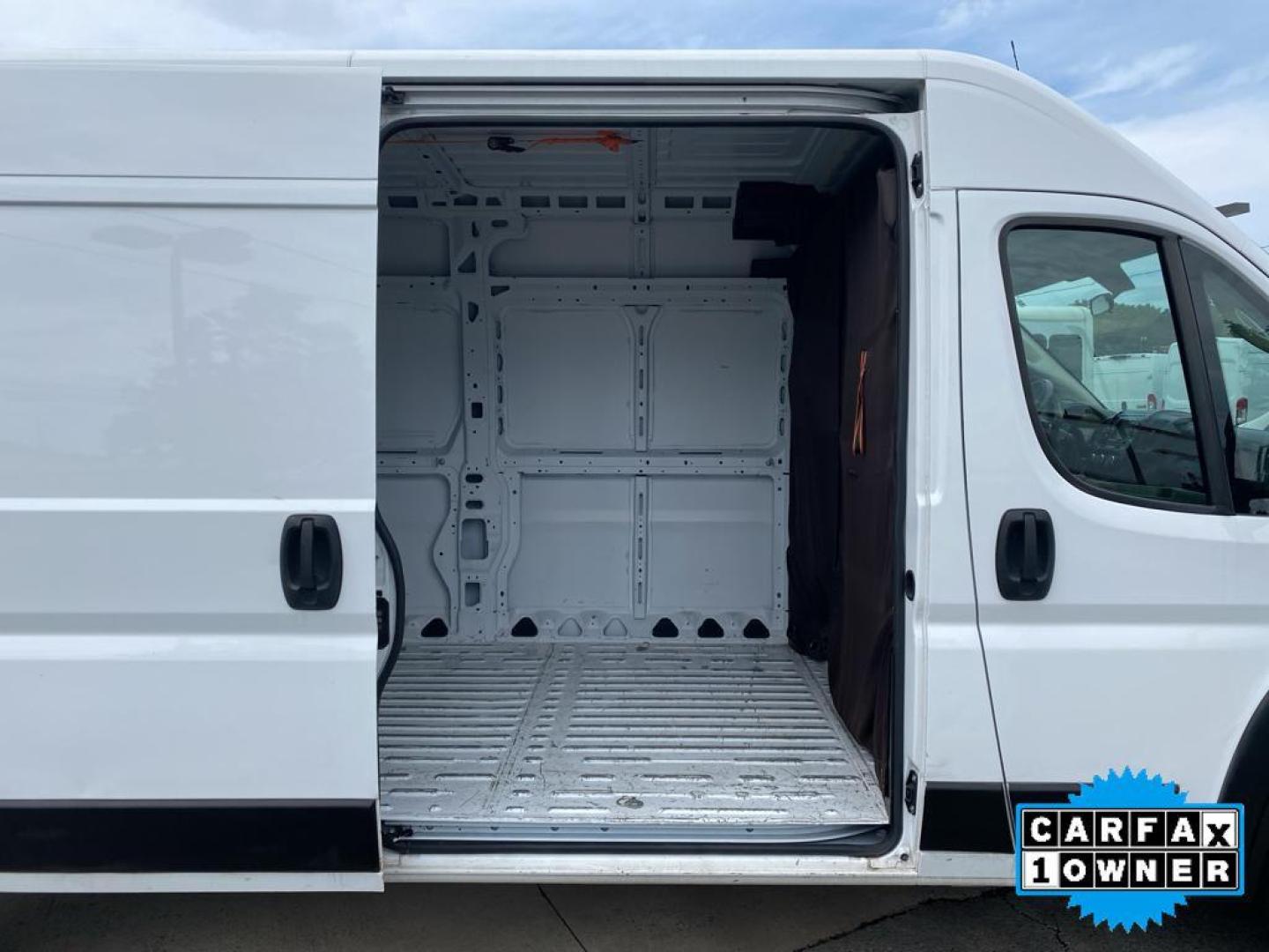 2021 Bright White Clearcoat /Black Ram ProMaster 2500 High Roof (3C6LRVDG8ME) with an V6, 3.6L engine, 6-speed automatic transmission, located at 3147 E Independence Blvd, Charlotte, NC, 28205, 35.200268, -80.773651 - <b>Equipment</b><br>Protect the Ram ProMaster 2500 from unwanted accidents with a cutting edge backup camera system. This vehicle is a certified CARFAX 1-owner. This unit features a hands-free Bluetooth phone system. Quickly unlock this model with keyless entry. Set the temperature exactly where you - Photo#24