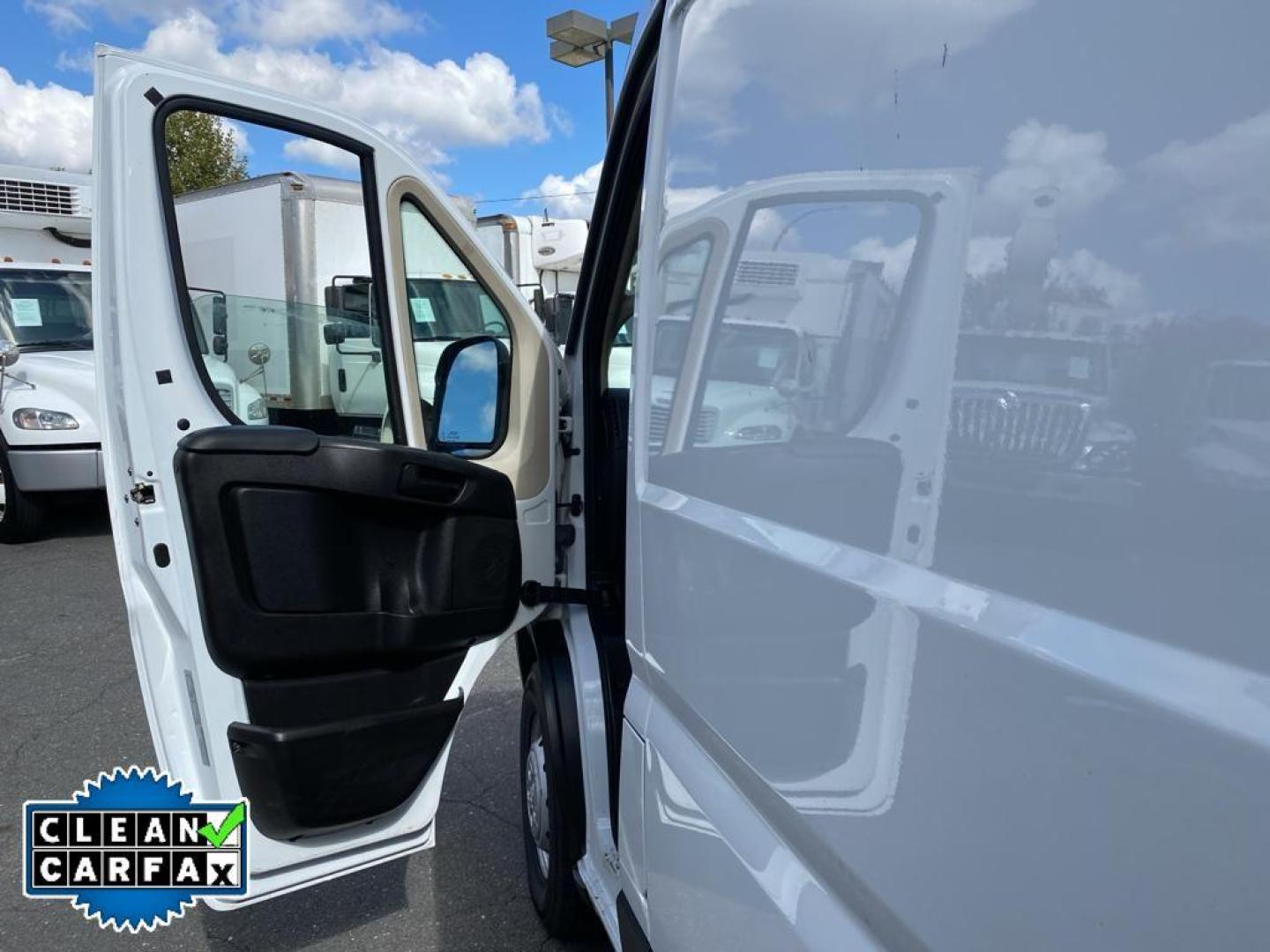 2021 Bright White Clearcoat /Black Ram ProMaster 3500 High Roof (3C6MRVJG9ME) with an V6, 3.6L engine, 6-speed automatic transmission, located at 3147 E Independence Blvd, Charlotte, NC, 28205, 35.200268, -80.773651 - <b>Equipment</b><br>See what's behind you with the back up camera on this vehicle. Our dealership has already run the CARFAX report and it is clean. A clean CARFAX is a great asset for resale value in the future. Bluetooth technology is built into this 2021 Ram ProMaster 3500 , keeping your hands o - Photo#16