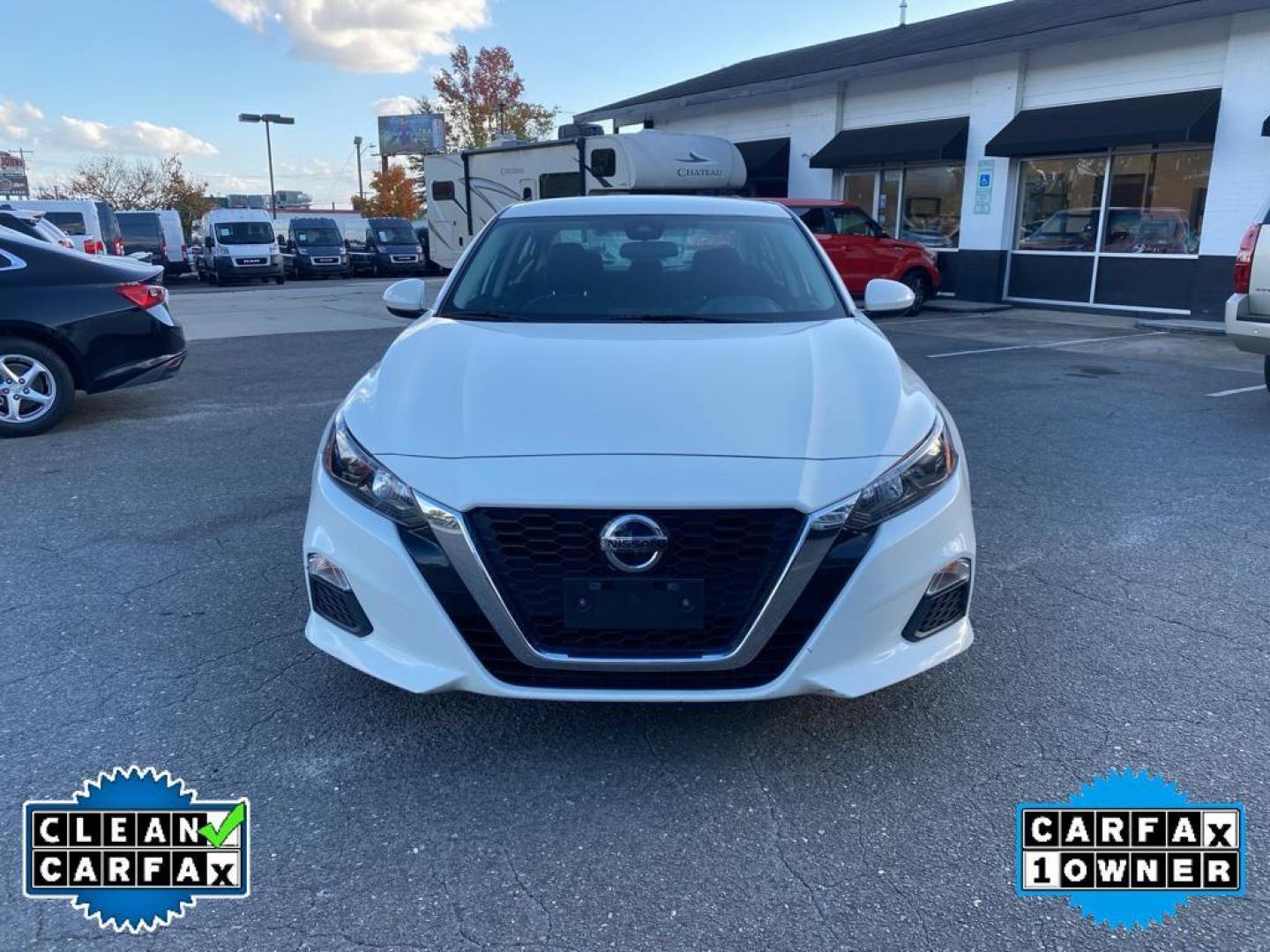 2022 Glacier White /Charcoal Nissan Altima 2.5 S (1N4BL4BV9NN) with an 4 Cyl, 2.5L engine, CVT transmission, located at 3147 E Independence Blvd, Charlotte, NC, 28205, 35.200268, -80.773651 - Photo#8