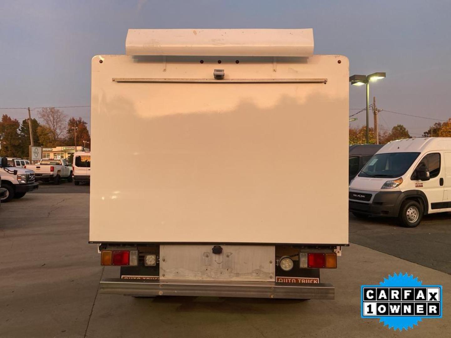 2017 WHITE Isuzu NPR-HD (54DC4W1C3HS) with an V8, 6.0L engine, located at 3147 E Independence Blvd, Charlotte, NC, 28205, 35.200268, -80.773651 - Photo#14