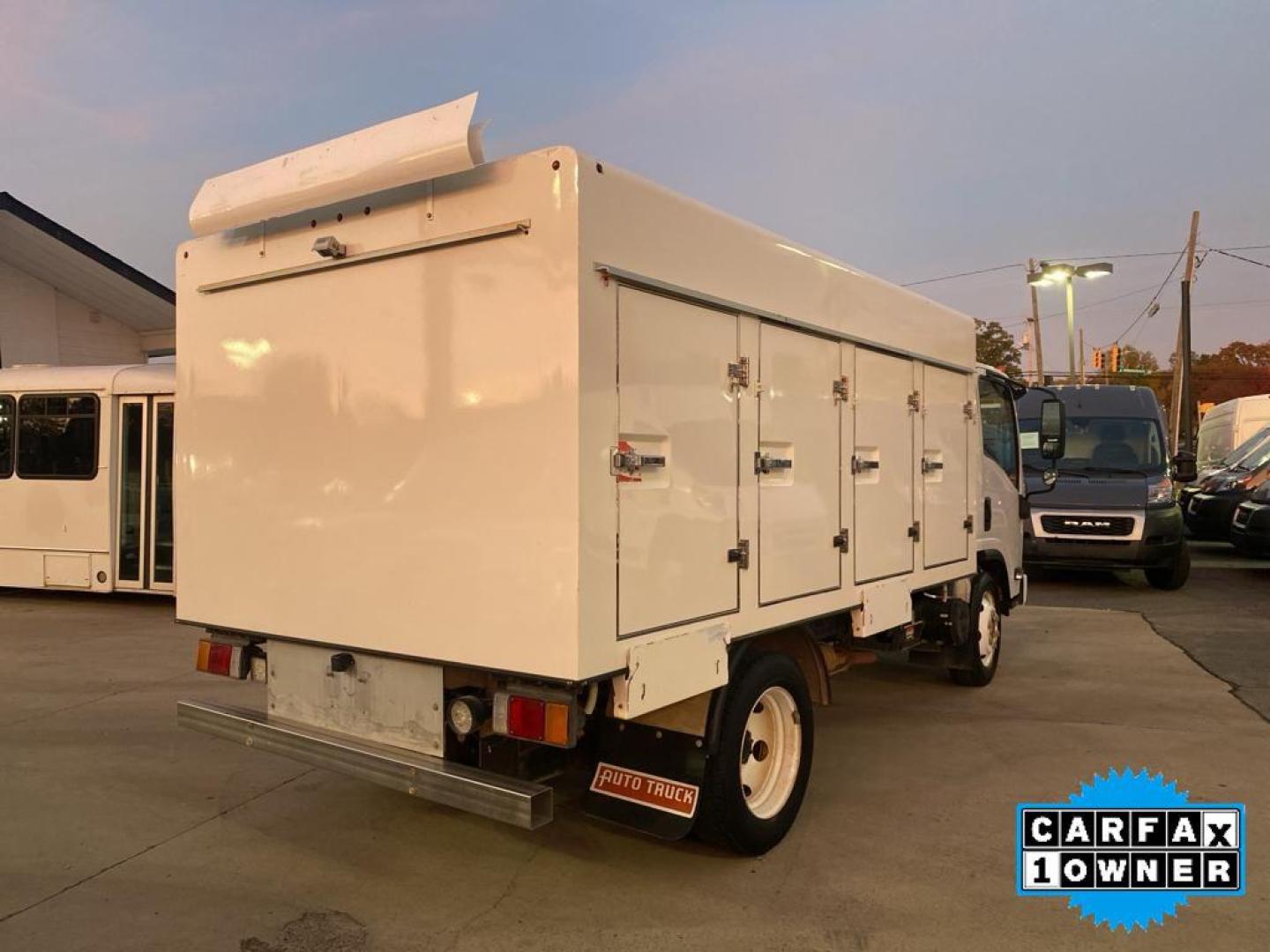 2017 WHITE Isuzu NPR-HD (54DC4W1C3HS) with an V8, 6.0L engine, located at 3147 E Independence Blvd, Charlotte, NC, 28205, 35.200268, -80.773651 - Photo#15