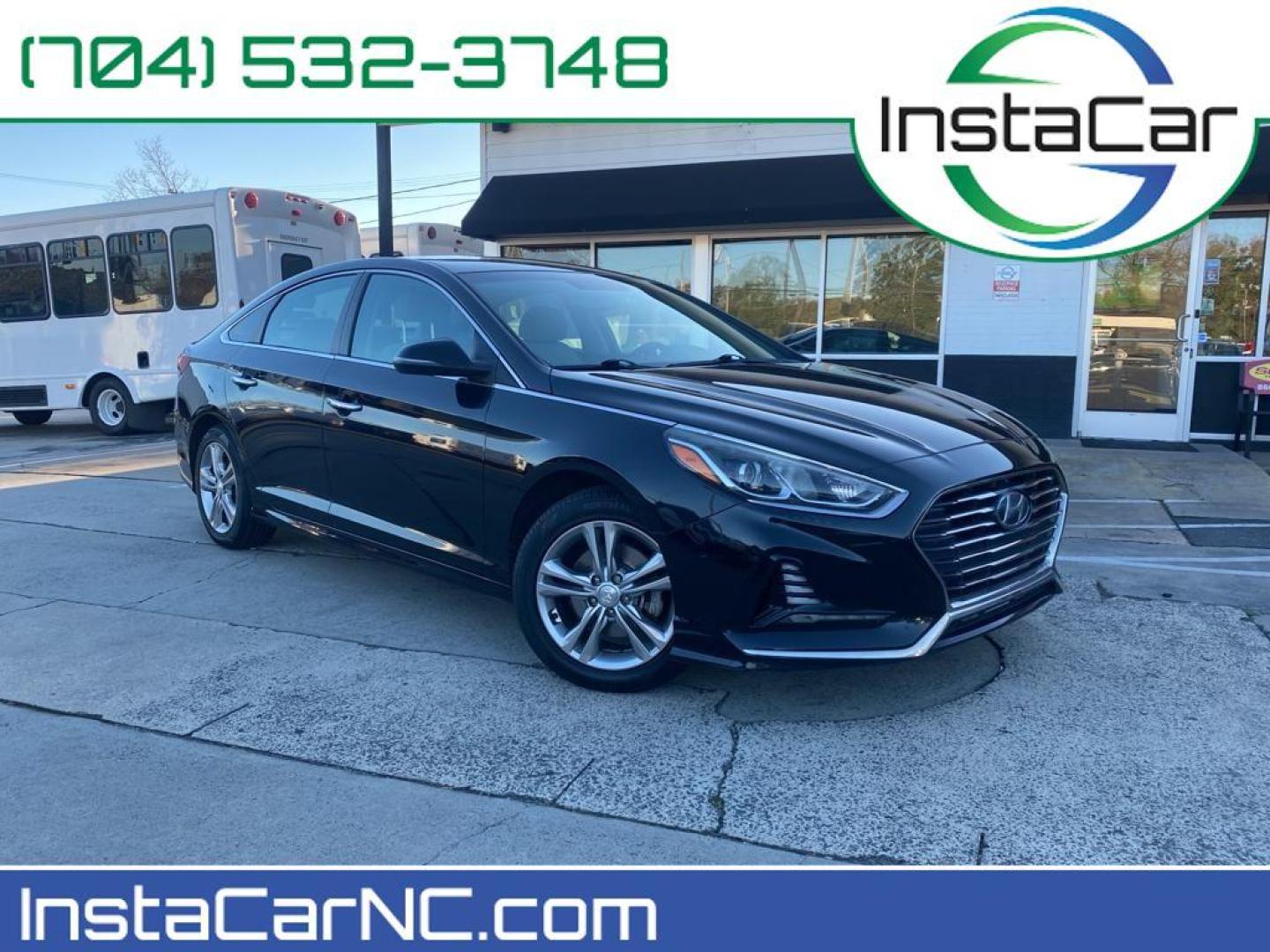 2018 Phantom Black /Gray Hyundai Sonata SEL (5NPE34AF1JH) with an 4 Cyl, 2.4L engine, 6-speed automatic transmission, located at 3147 E Independence Blvd, Charlotte, NC, 28205, 35.200268, -80.773651 - <b>Equipment</b><br>This 2018 Hyundai Sonata comes equipped with Android Auto for seamless smartphone integration on the road. See what's behind you with the back up camera on this 2018 Hyundai Sonata . Bluetooth technology is built into the Hyundai Sonata, keeping your hands on the steering wheel - Photo#0