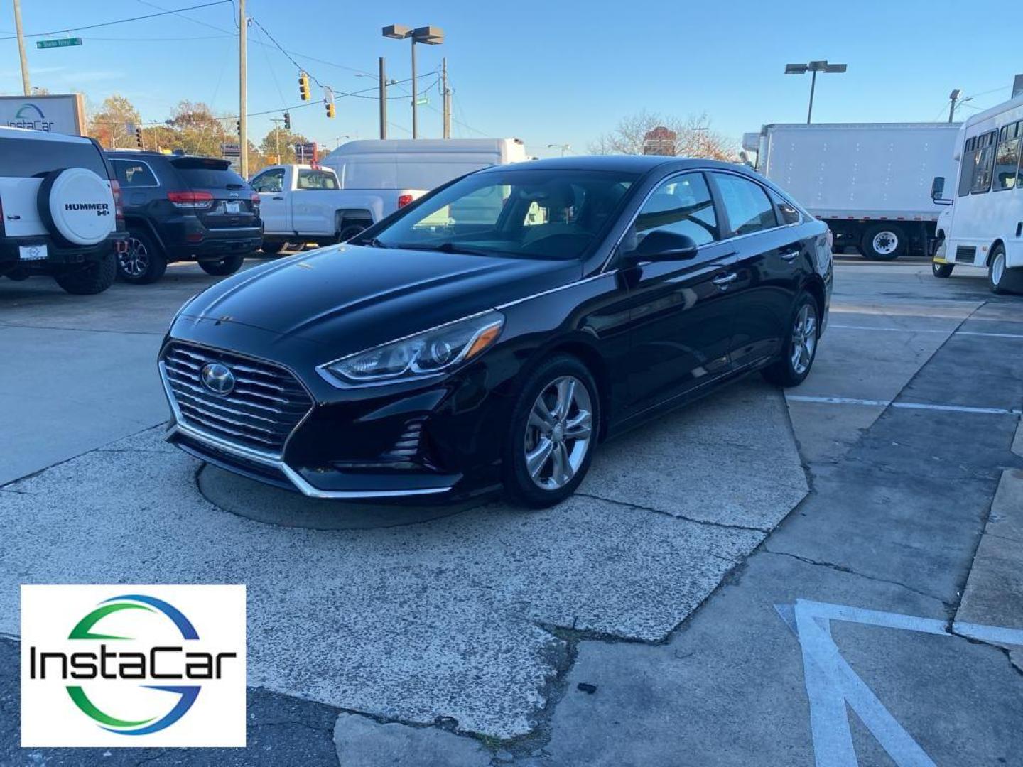 2018 Phantom Black /Gray Hyundai Sonata SEL (5NPE34AF1JH) with an 4 Cyl, 2.4L engine, 6-speed automatic transmission, located at 3147 E Independence Blvd, Charlotte, NC, 28205, 35.200268, -80.773651 - <b>Equipment</b><br>This 2018 Hyundai Sonata comes equipped with Android Auto for seamless smartphone integration on the road. See what's behind you with the back up camera on this 2018 Hyundai Sonata . Bluetooth technology is built into the Hyundai Sonata, keeping your hands on the steering wheel - Photo#9