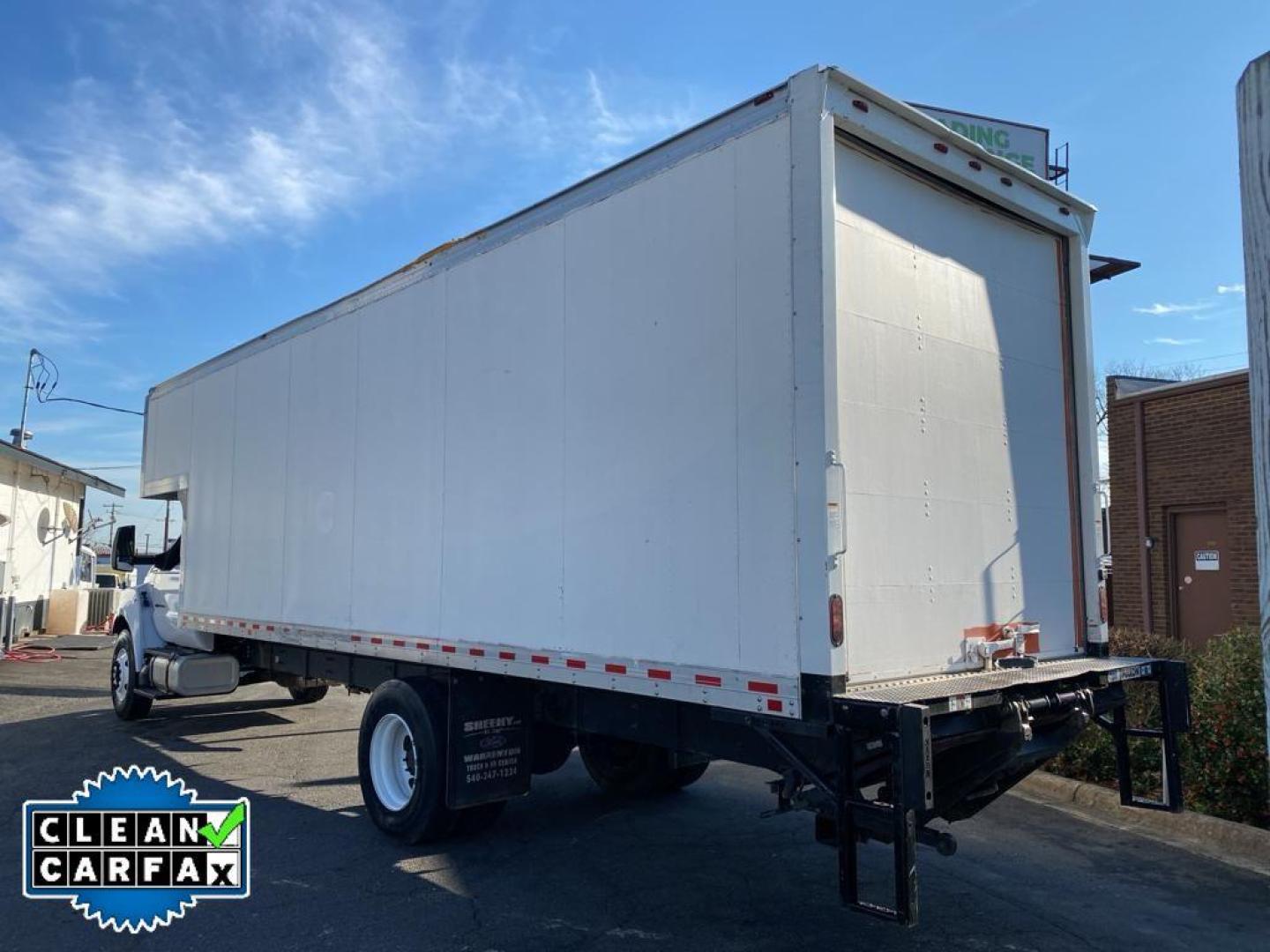 2019 Oxford White /Gray Ford F-750 Base (1FDNF7DC3KD) with an V8, 6.7L engine, 6-speed automatic transmission, located at 3147 E Independence Blvd, Charlotte, NC, 28205, 35.200268, -80.773651 - Photo#12