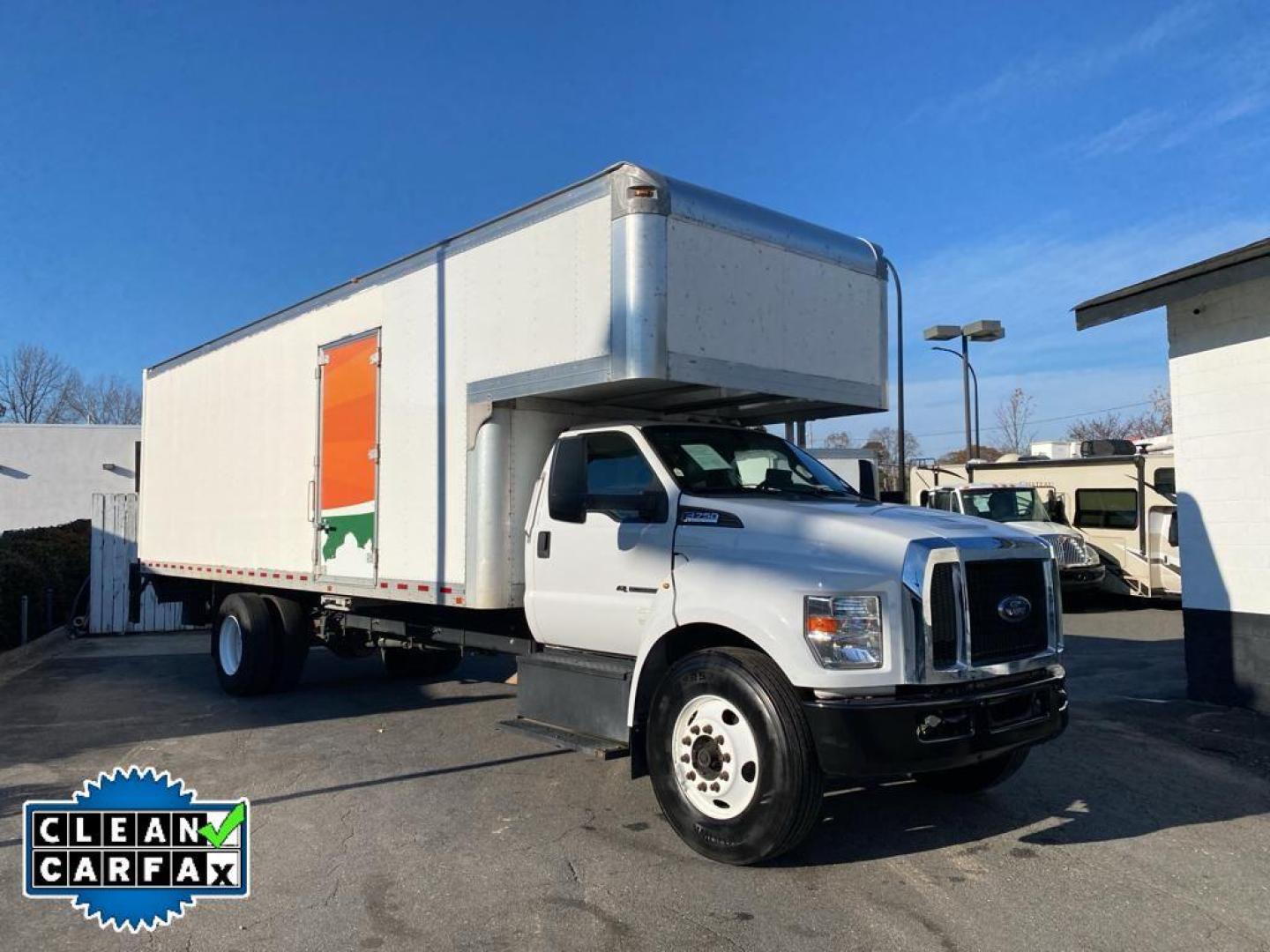 2019 Oxford White /Gray Ford F-750 Base (1FDNF7DC3KD) with an V8, 6.7L engine, 6-speed automatic transmission, located at 3147 E Independence Blvd, Charlotte, NC, 28205, 35.200268, -80.773651 - <b>Equipment</b><br>It has a clean CARFAX vehicle history report. This unit features a hands-free Bluetooth phone system. Set the temperature exactly where you are most comfortable in the vehicle. The fan speed and temperature will automatically adjust to maintain your preferred zone climate. This - Photo#8