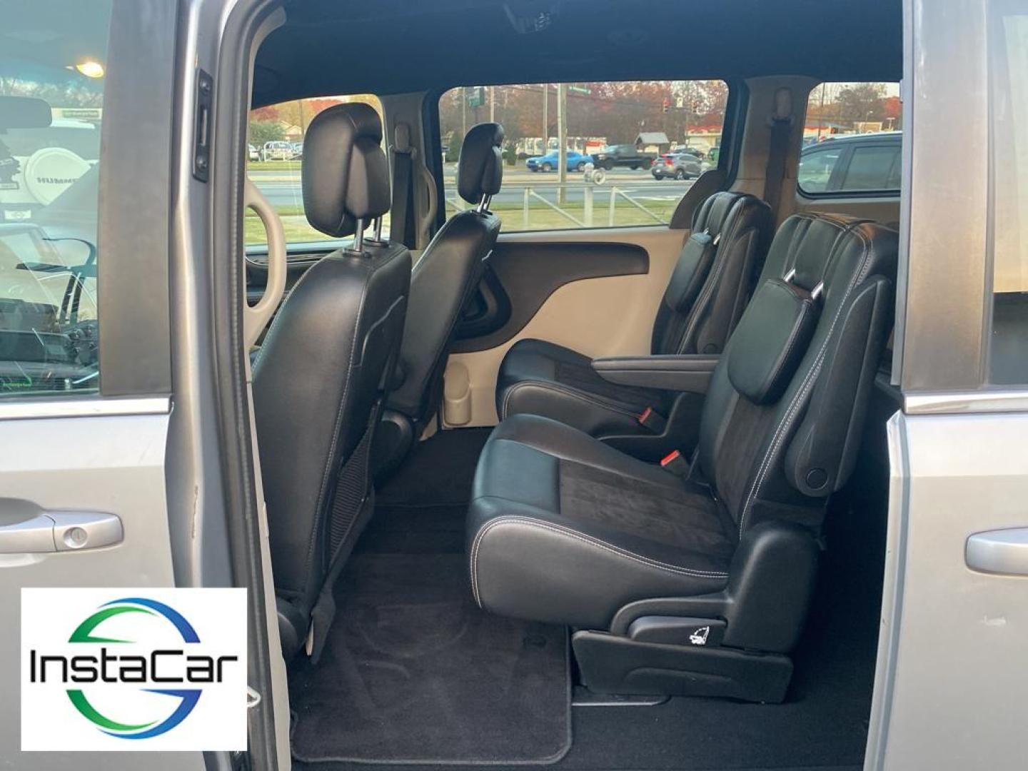 2019 Billet Clearcoat /Black/Light Graystone Dodge Grand Caravan SXT (2C4RDGCG6KR) with an V6, 3.6L engine, 6-speed multi-speed automatic transmission, located at 3147 E Independence Blvd, Charlotte, NC, 28205, 35.200268, -80.773651 - <b>Equipment</b><br>The leather seats in this model are a must for buyers looking for comfort, durability, and style. It has satellite radio capabilities. This vehicle is equipped with the latest generation of XM/Sirius Radio. See what's behind you with the back up camera on this model. Bluetooth te - Photo#17