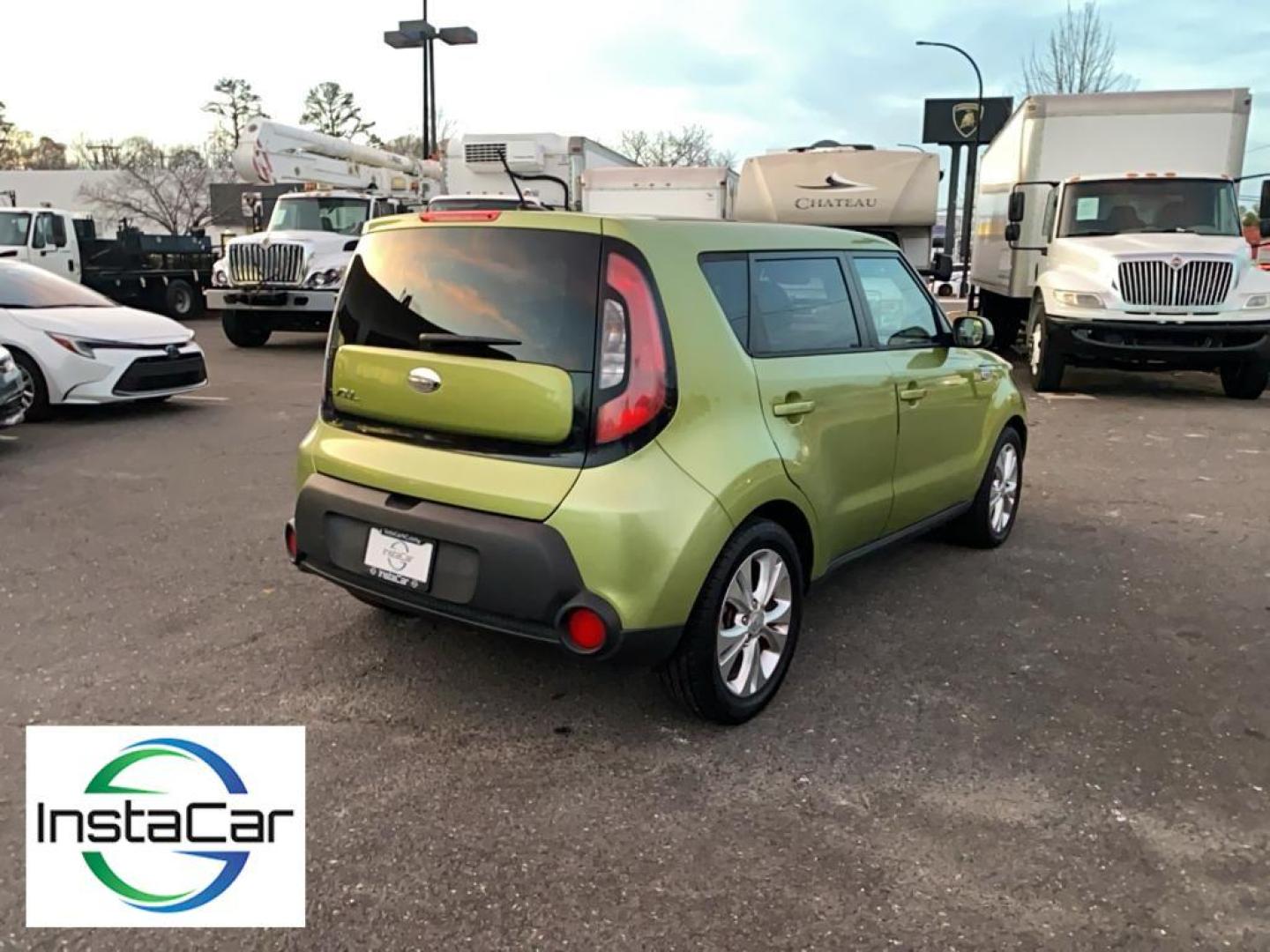 2015 green Kia Soul + (Plus) (KNDJP3A53F7) with an 4 Cyl, 2.0L engine, Automatic transmission, located at 3147 E Independence Blvd, Charlotte, NC, 28205, 35.200268, -80.773651 - Photo#12