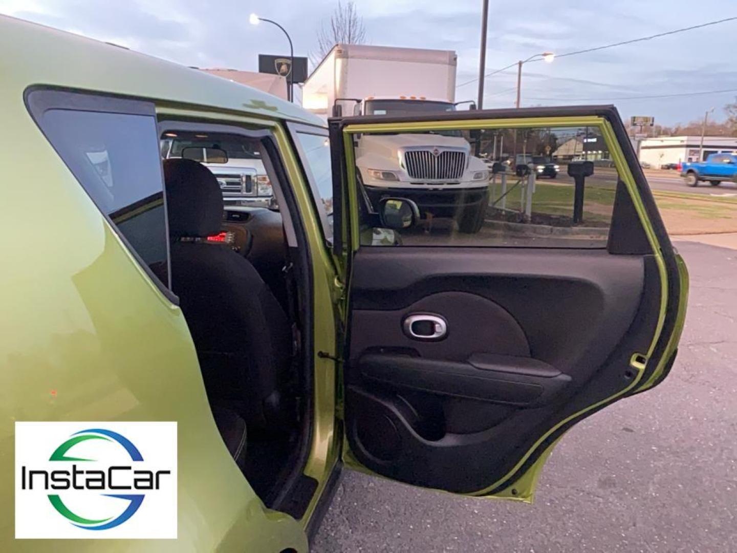 2015 green Kia Soul + (Plus) (KNDJP3A53F7) with an 4 Cyl, 2.0L engine, Automatic transmission, located at 3147 E Independence Blvd, Charlotte, NC, 28205, 35.200268, -80.773651 - Photo#21