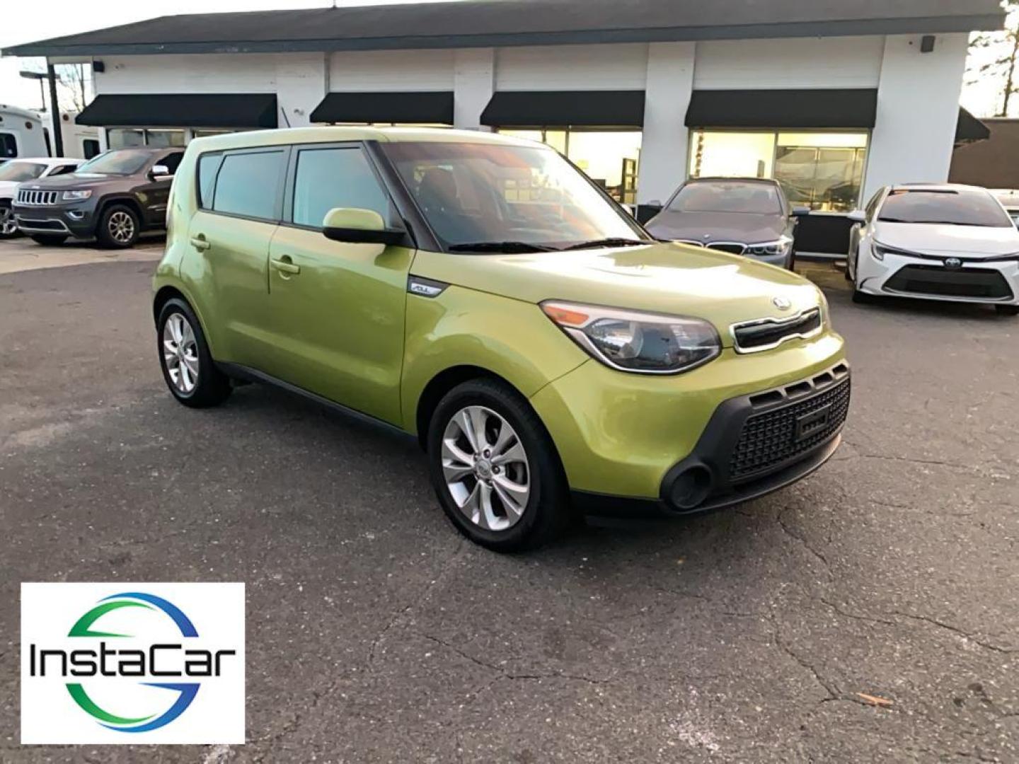 2015 green Kia Soul + (Plus) (KNDJP3A53F7) with an 4 Cyl, 2.0L engine, Automatic transmission, located at 3147 E Independence Blvd, Charlotte, NC, 28205, 35.200268, -80.773651 - Unleash a world of excitement with this vibrant 2015 Kia Soul + (Plus)! Perfectly blending style, functionality, and efficiency, this dynamic crossover beckons adventurous souls seeking a reliable companion for their daily travels and weekend escapades. Powered by a spirited 4-cylinder, 2.0L engine - Photo#6