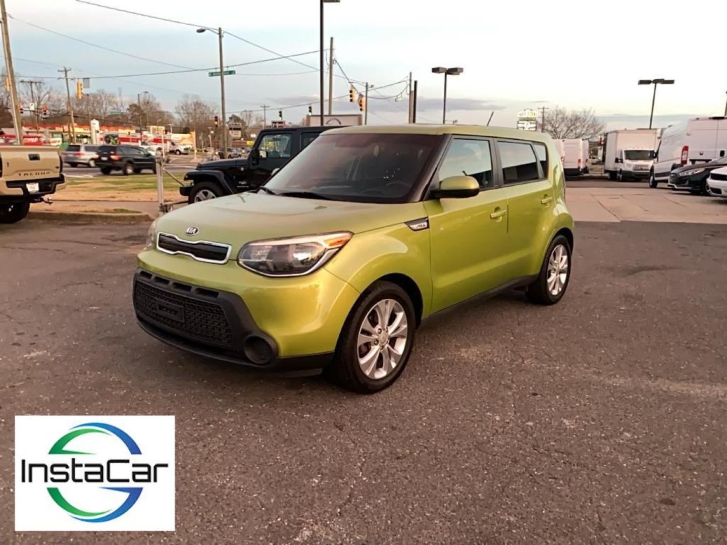 2015 green Kia Soul + (Plus) (KNDJP3A53F7) with an 4 Cyl, 2.0L engine, Automatic transmission, located at 3147 E Independence Blvd, Charlotte, NC, 28205, 35.200268, -80.773651 - Photo#8