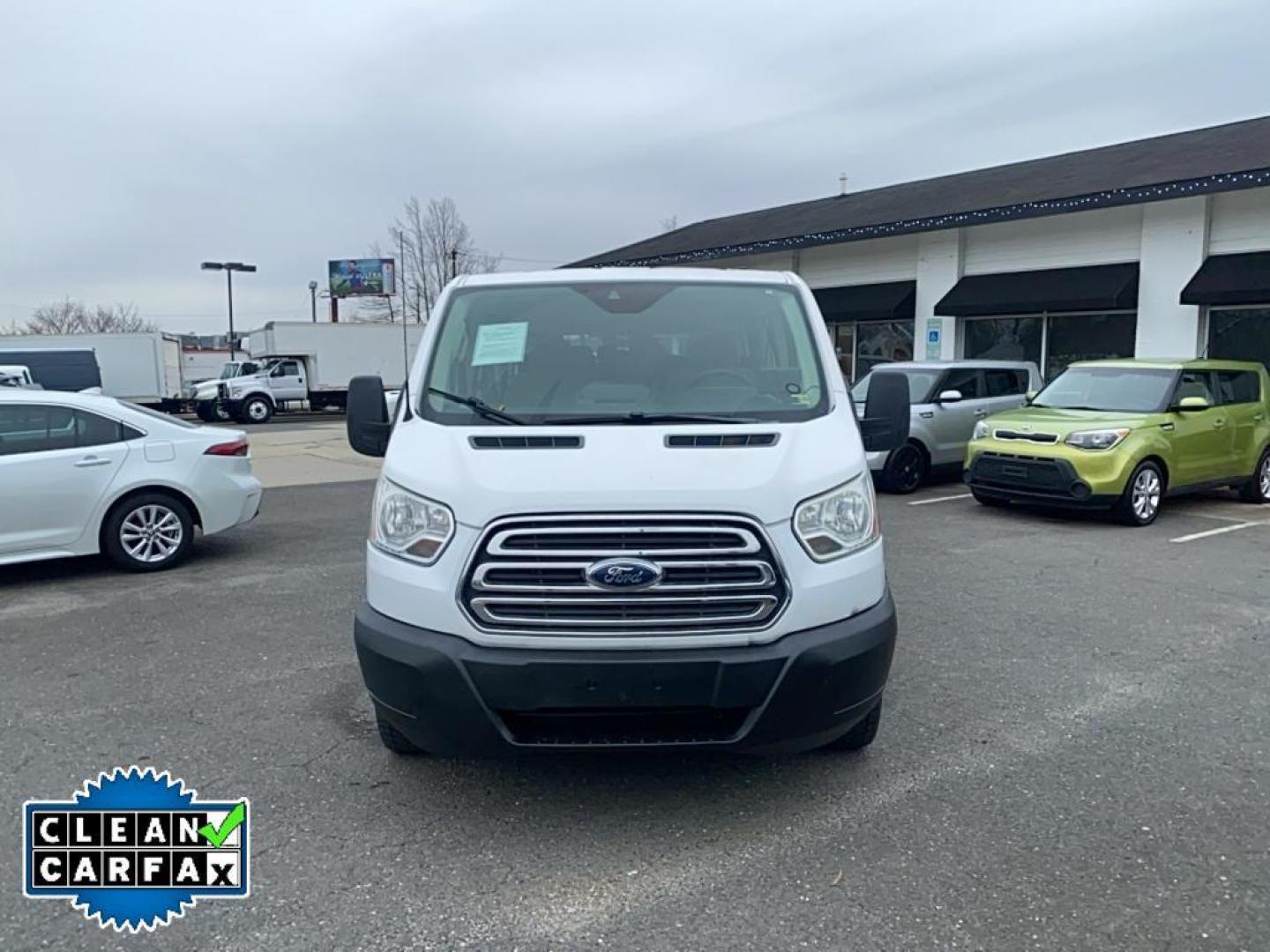 2016 Oxford White /Pewter Ford Transit Wagon XLT (1FBZX2ZM9GK) with an V6, 3.7L engine, 6-speed automatic transmission, located at 3147 E Independence Blvd, Charlotte, NC, 28205, 35.200268, -80.773651 - <b>Equipment</b><br>The vehicle has a clean CARFAX vehicle history report. Protect this Ford Transit Wagon from unwanted accidents with a cutting edge backup camera system. with XM/Sirus Satellite Radio you are no longer restricted by poor quality local radio stations while driving it. Anywhere on - Photo#8