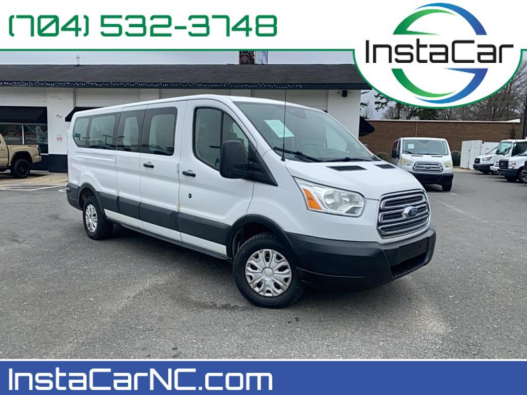 photo of 2016 Ford Transit Wagon XLT