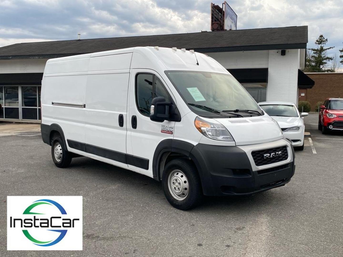 2020 Bright White Clearcoat /Black Ram ProMaster 2500 High Roof (3C6TRVDG5LE) with an V6, 3.6L engine, 6-speed automatic transmission, located at 3147 E Independence Blvd, Charlotte, NC, 28205, 35.200268, -80.773651 - <b>Equipment</b><br>This vehicle features a hands-free Bluetooth phone system. Protect this model from unwanted accidents with a cutting edge backup camera system. This Ram ProMaster 2500 has a V6, 3.6L high output engine. Front wheel drive on it gives you better traction and better fuel economy. Th - Photo#5