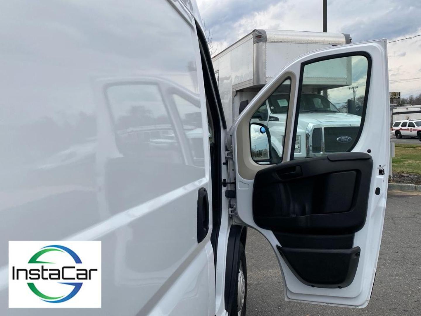 2020 Bright White Clearcoat /Black Ram ProMaster 2500 High Roof (3C6TRVDG5LE) with an V6, 3.6L engine, 6-speed automatic transmission, located at 3147 E Independence Blvd, Charlotte, NC, 28205, 35.200268, -80.773651 - <b>Equipment</b><br>This vehicle features a hands-free Bluetooth phone system. Protect this model from unwanted accidents with a cutting edge backup camera system. This Ram ProMaster 2500 has a V6, 3.6L high output engine. Front wheel drive on it gives you better traction and better fuel economy. Th - Photo#19