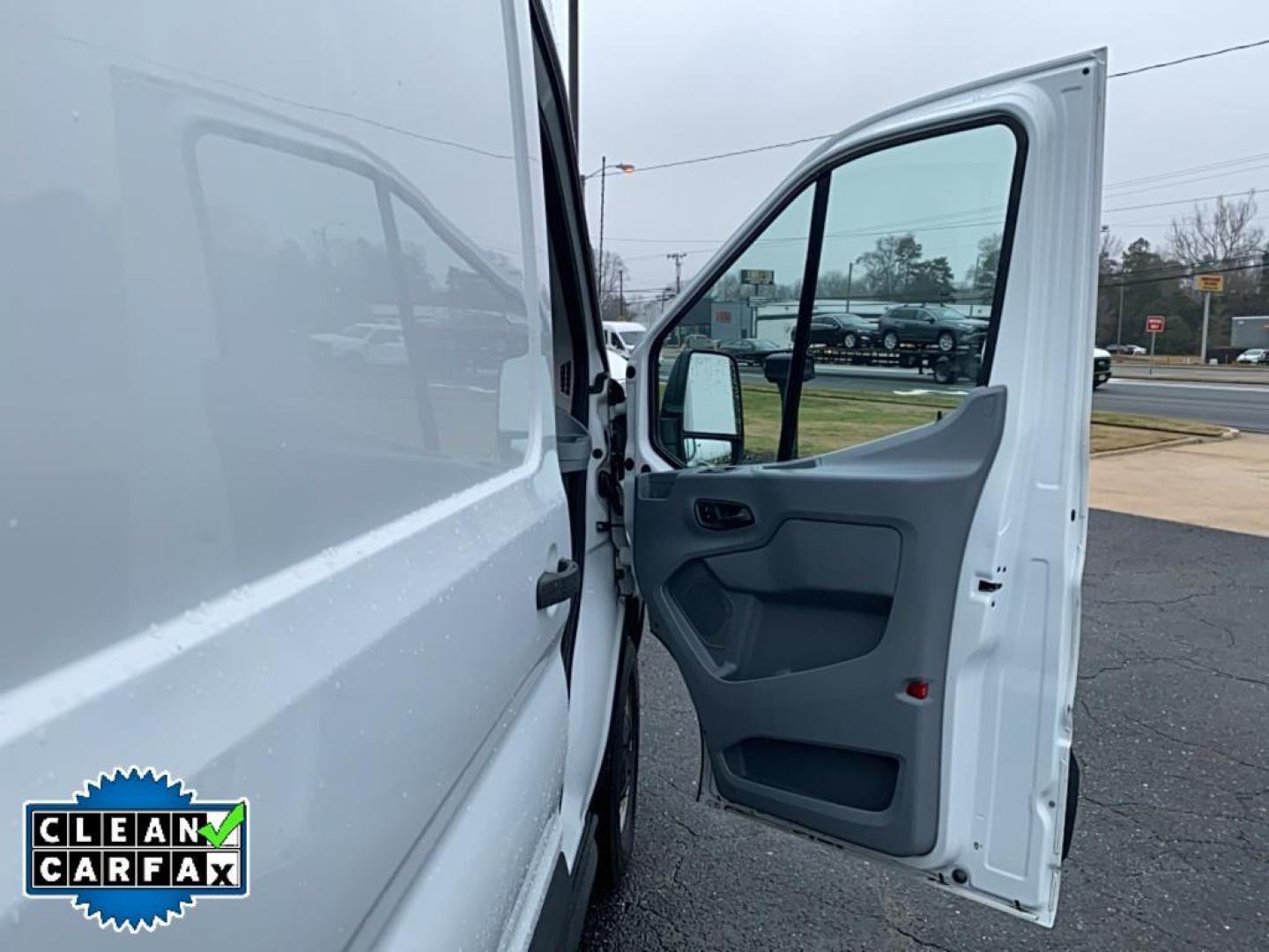 2016 Oxford White /Pewter Ford Transit Van Base (1FTBW2XGXGK) with an V6, 3.5L engine, 6-speed automatic transmission, located at 3147 E Independence Blvd, Charlotte, NC, 28205, 35.200268, -80.773651 - <b>Equipment</b><br>The state of the art park assist system will guide you easily into any spot. Our dealership has already run the CARFAX report and it is clean. A clean CARFAX is a great asset for resale value in the future. Bluetooth technology is built into this 2016 Ford Transit Van T-350 High - Photo#21