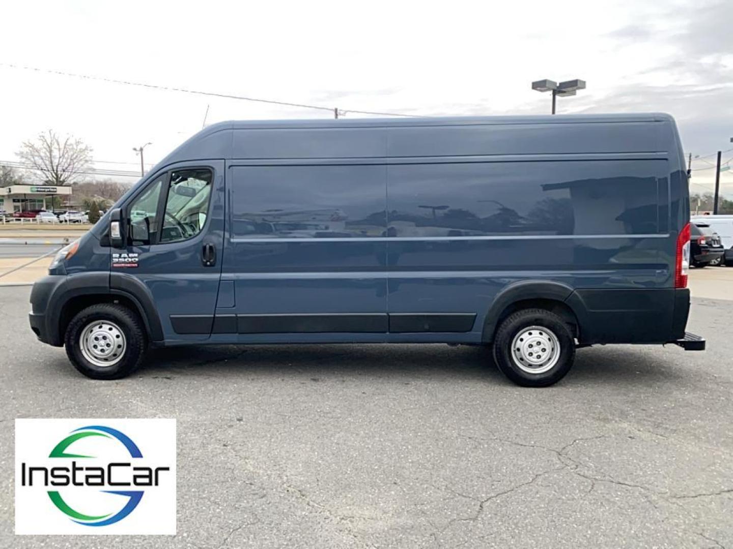 2019 Granite Crystal Metallic Clearcoat /Black Ram ProMaster 3500 High Roof (3C6URVJG1KE) with an V6, 3.6L engine, 6-speed automatic transmission, located at 3147 E Independence Blvd, Charlotte, NC, 28205, 35.200268, -80.773651 - <b>Equipment</b><br>Bluetooth technology is built into the Ram ProMaster 3500, keeping your hands on the steering wheel and your focus on the road. Protect the Ram ProMaster 3500 from unwanted accidents with a cutting edge backup camera system. Maintaining a stable interior temperature in this vehic - Photo#10