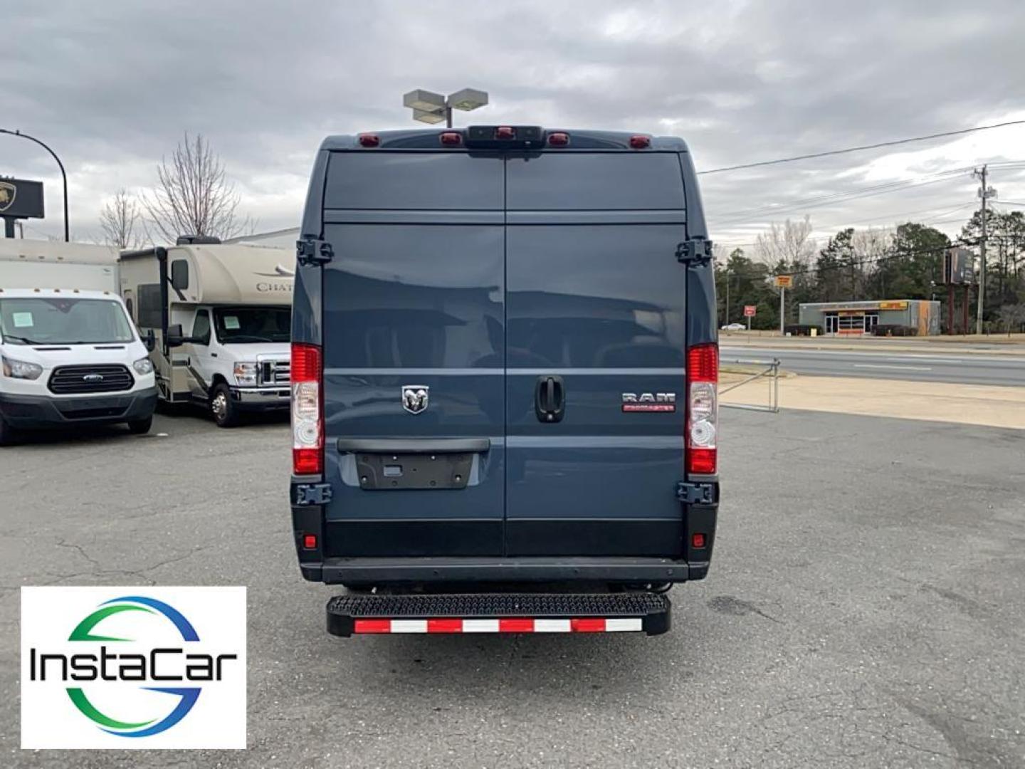 2019 Granite Crystal Metallic Clearcoat /Black Ram ProMaster 3500 High Roof (3C6URVJG1KE) with an V6, 3.6L engine, 6-speed automatic transmission, located at 3147 E Independence Blvd, Charlotte, NC, 28205, 35.200268, -80.773651 - <b>Equipment</b><br>Bluetooth technology is built into the Ram ProMaster 3500, keeping your hands on the steering wheel and your focus on the road. Protect the Ram ProMaster 3500 from unwanted accidents with a cutting edge backup camera system. Maintaining a stable interior temperature in this vehic - Photo#12