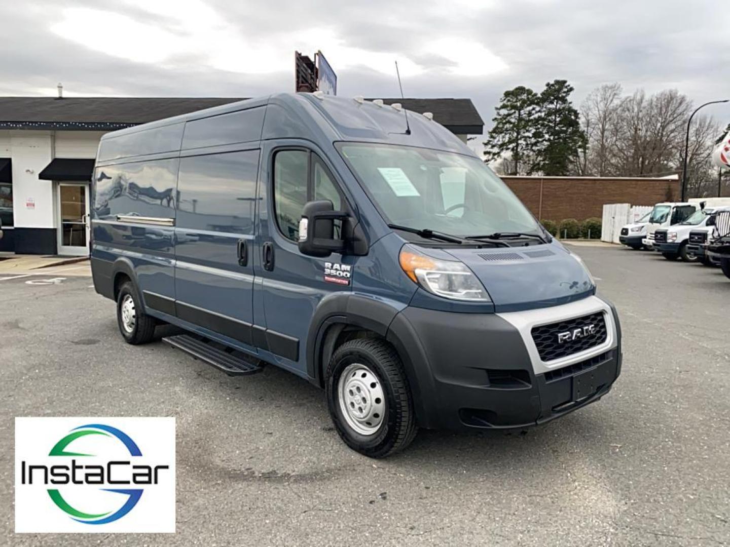 2019 Granite Crystal Metallic Clearcoat /Black Ram ProMaster 3500 High Roof (3C6URVJG1KE) with an V6, 3.6L engine, 6-speed automatic transmission, located at 3147 E Independence Blvd, Charlotte, NC, 28205, 35.200268, -80.773651 - <b>Equipment</b><br>Bluetooth technology is built into the Ram ProMaster 3500, keeping your hands on the steering wheel and your focus on the road. Protect the Ram ProMaster 3500 from unwanted accidents with a cutting edge backup camera system. Maintaining a stable interior temperature in this vehic - Photo#7