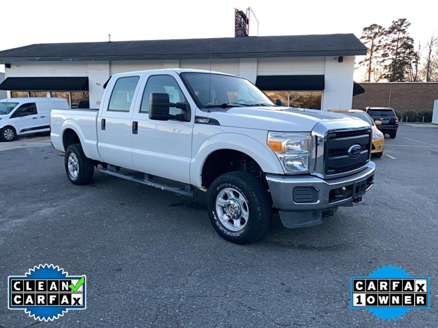 2016 Oxford White /Steel Ford F-250 XL (1FT7W2B65GE) with an V8, 6.2L engine, 6-speed automatic transmission, located at 3147 E Independence Blvd, Charlotte, NC, 28205, 35.200268, -80.773651 - <b>Equipment</b><br>This model has a clean CARFAX vehicle history report. Good News! This certified CARFAX 1-owner vehicle has only had one owner before you. This 2016 Ford F-250 Super Duty embodies class and sophistication with its refined white exterior. It has a V8, 6.2L high output engine. The - Photo#5