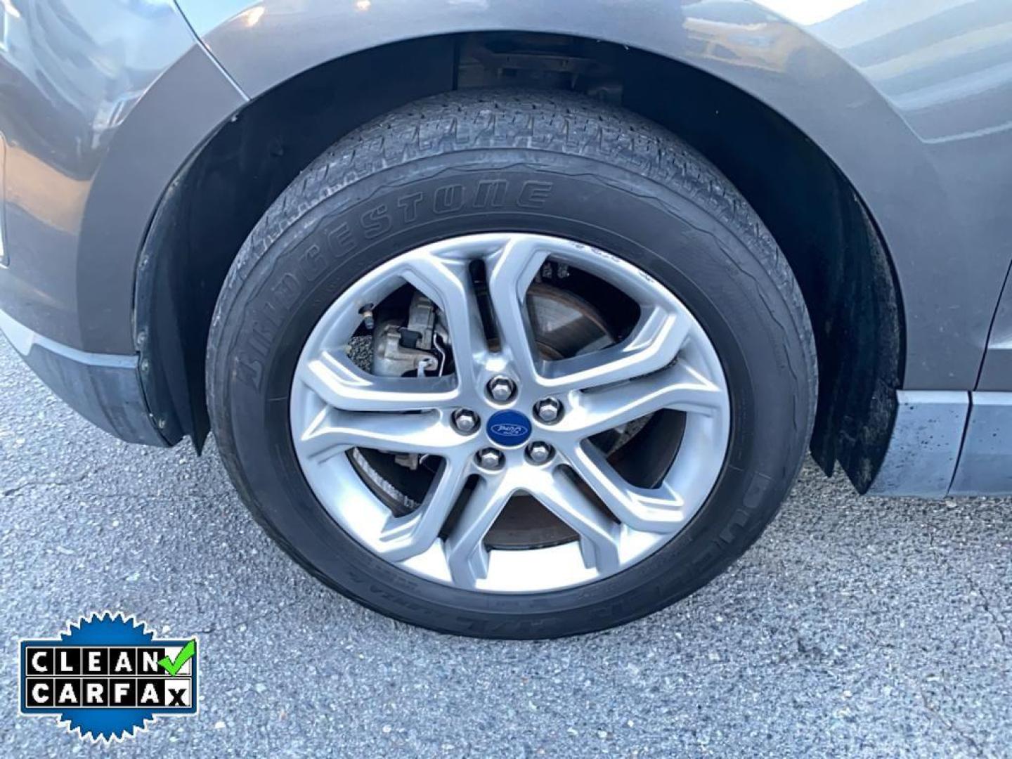 2018 MAGNETIC METALLIC /CERAMIC PERF LTHR-TRIM SEAT Ford Edge Titanium (2FMPK3K96JB) with an 4 Cyl, 2.0L engine, 6-speed automatic transmission, located at 3147 E Independence Blvd, Charlotte, NC, 28205, 35.200268, -80.773651 - Photo#17