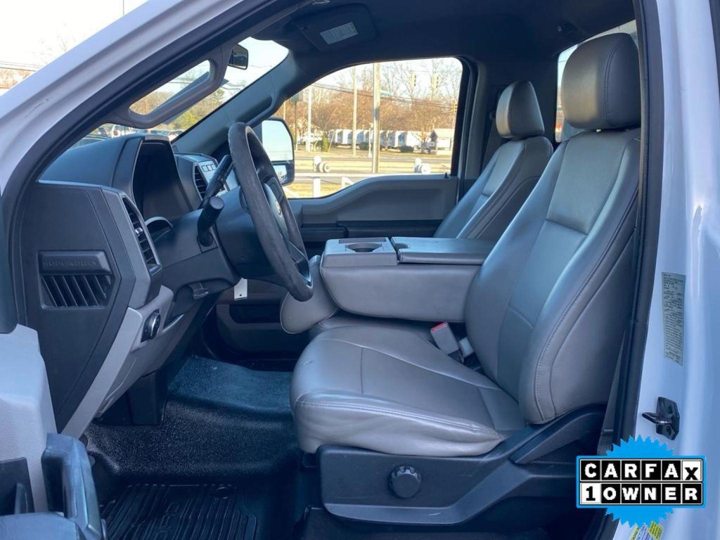 2017 Oxford White /Medium Earth Gray Ford F-250 XL (1FDBF2A64HE) with an V8, 6.2L engine, 6-speed automatic transmission, located at 3147 E Independence Blvd, Charlotte, NC, 28205, 35.200268, -80.773651 - <b>Equipment</b><br>This vehicle is a certified CARFAX 1-owner. It embodies class and sophistication with its refined white exterior. This Ford F-250 is rear wheel drive. The vehicle has a V8, 6.2L high output engine. This 2017 Ford F-250 Super Duty is equipped with front air bags. This 2017 Ford F - Photo#18