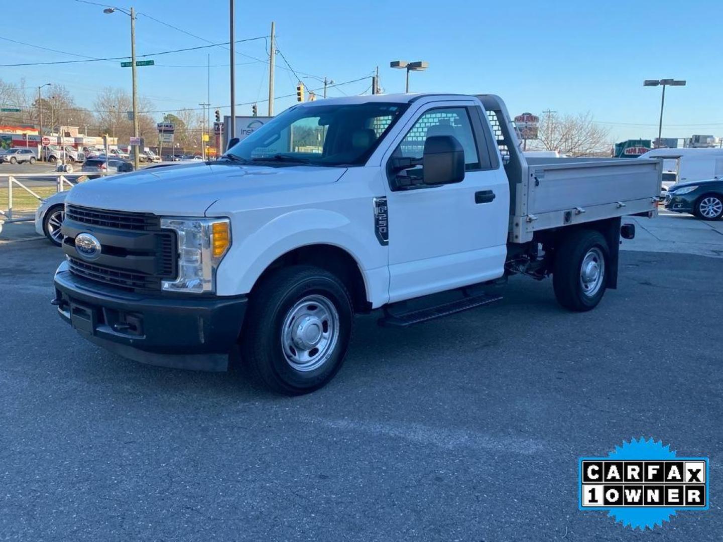 2017 Oxford White /Medium Earth Gray Ford F-250 XL (1FDBF2A64HE) with an V8, 6.2L engine, 6-speed automatic transmission, located at 3147 E Independence Blvd, Charlotte, NC, 28205, 35.200268, -80.773651 - <b>Equipment</b><br>This vehicle is a certified CARFAX 1-owner. It embodies class and sophistication with its refined white exterior. This Ford F-250 is rear wheel drive. The vehicle has a V8, 6.2L high output engine. This 2017 Ford F-250 Super Duty is equipped with front air bags. This 2017 Ford F - Photo#6