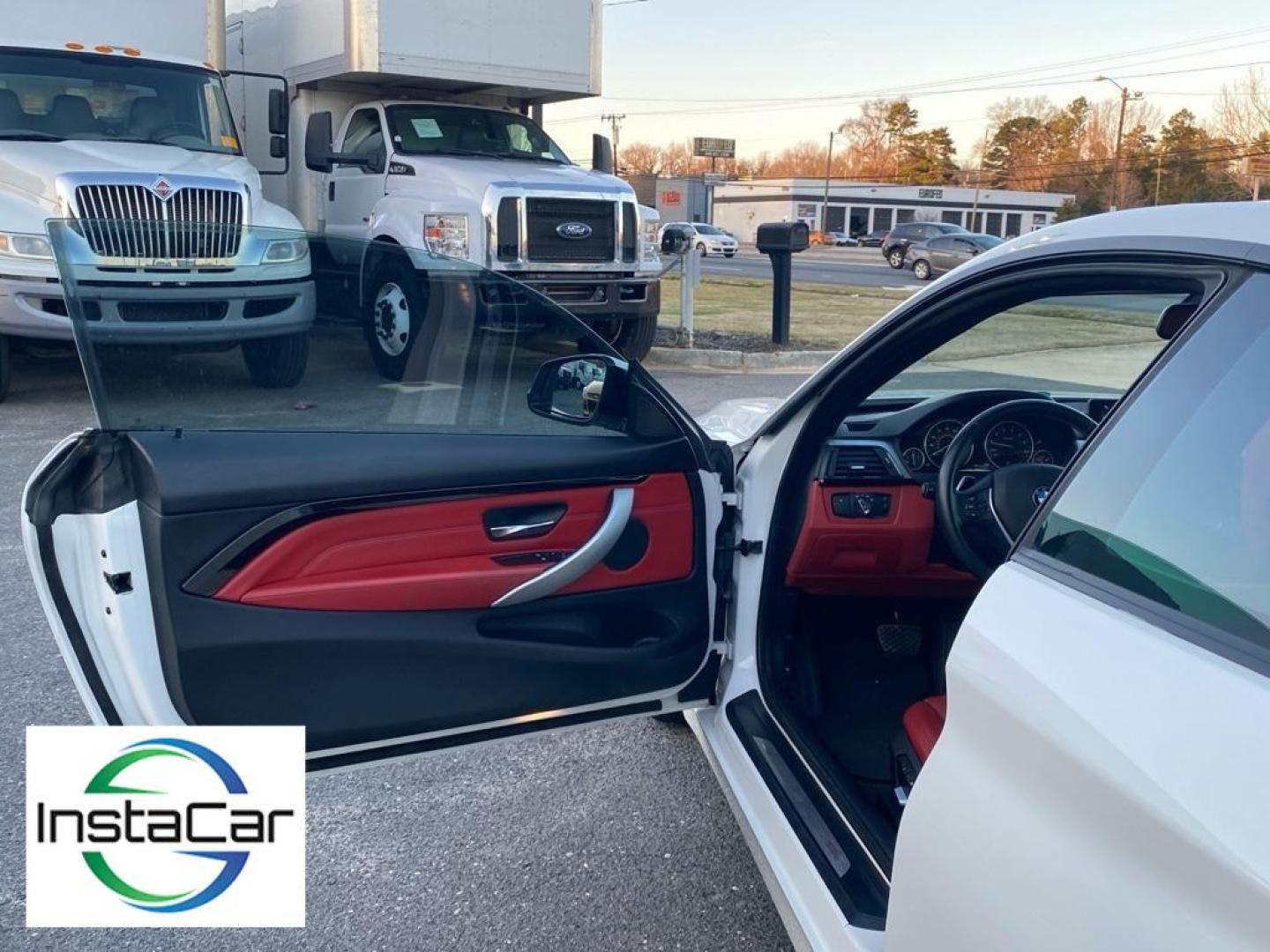 2016 Alpine White /Coral Red w/Black Highlight BMW 4 series 428i (WBA3N7C57GK) with an 4 Cyl, 2.0L engine, 8-speed automatic transmission, located at 3147 E Independence Blvd, Charlotte, NC, 28205, 35.200268, -80.773651 - Photo#19