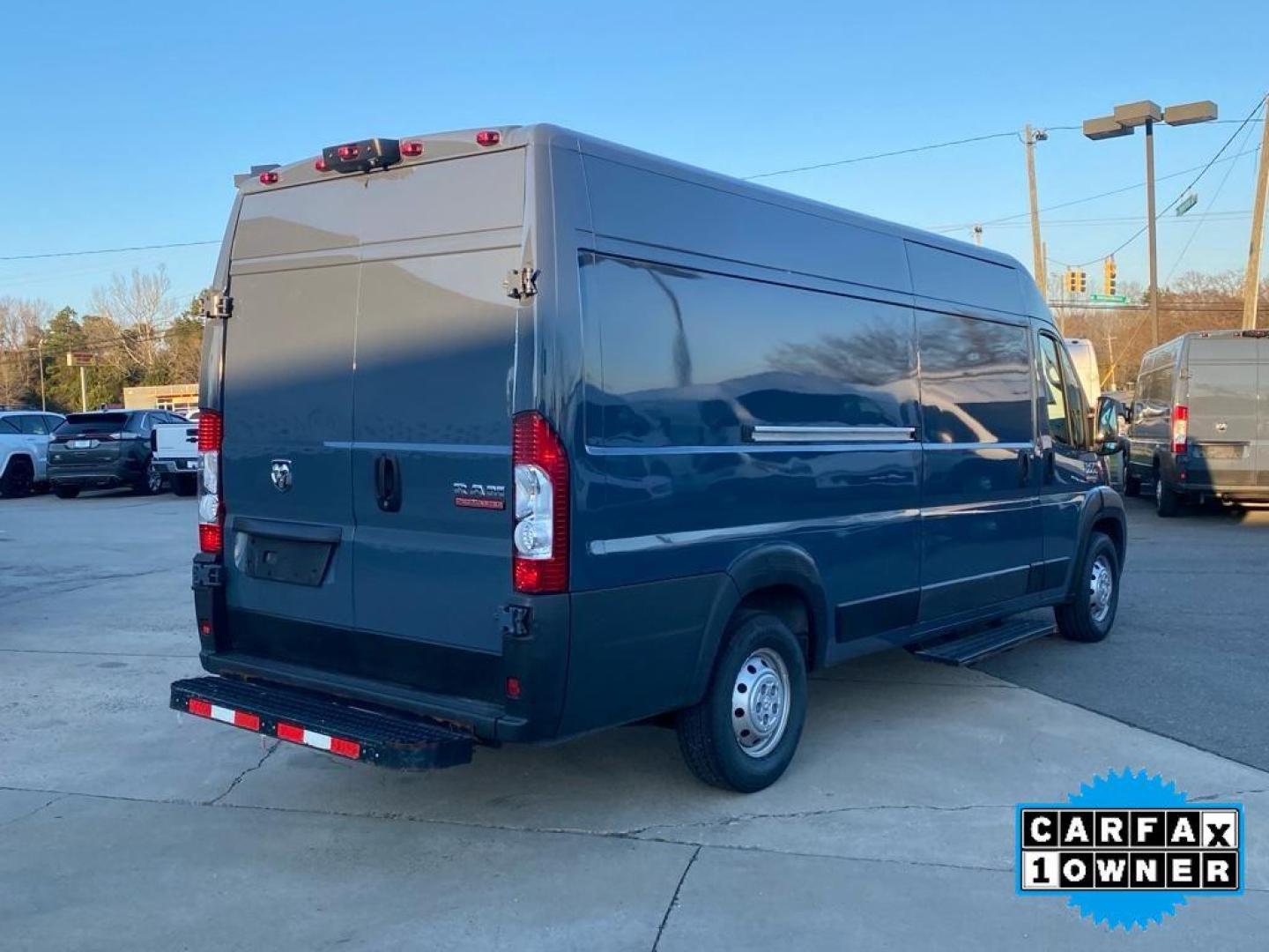 2020 Patriot Blue Pearlcoat /Black Ram ProMaster 3500 High Roof (3C6URVJG2LE) with an V6, 3.6L engine, 6-speed automatic transmission, located at 3147 E Independence Blvd, Charlotte, NC, 28205, 35.200268, -80.773651 - Photo#11