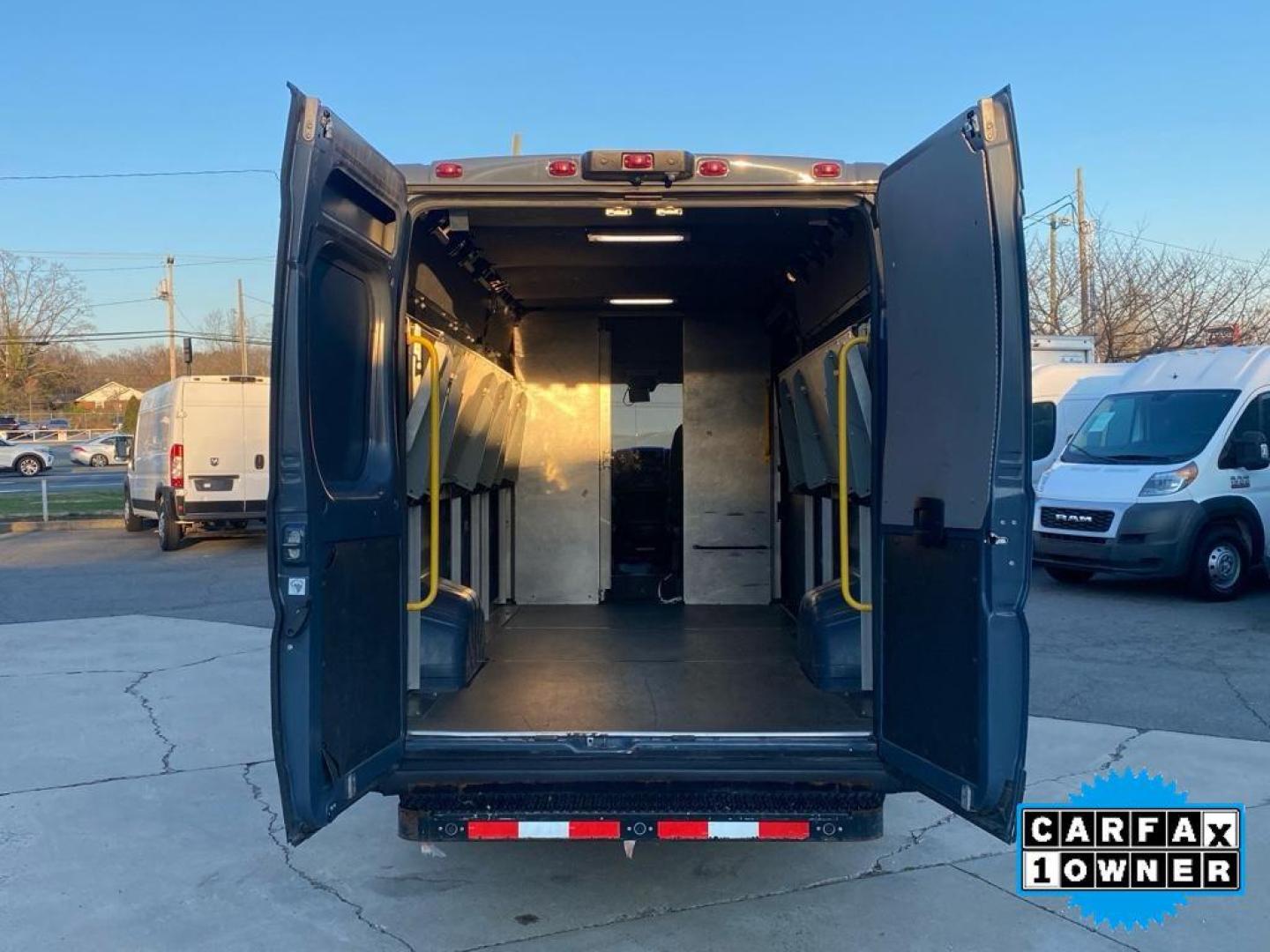 2020 Patriot Blue Pearlcoat /Black Ram ProMaster 3500 High Roof (3C6URVJG2LE) with an V6, 3.6L engine, 6-speed automatic transmission, located at 3147 E Independence Blvd, Charlotte, NC, 28205, 35.200268, -80.773651 - Photo#24