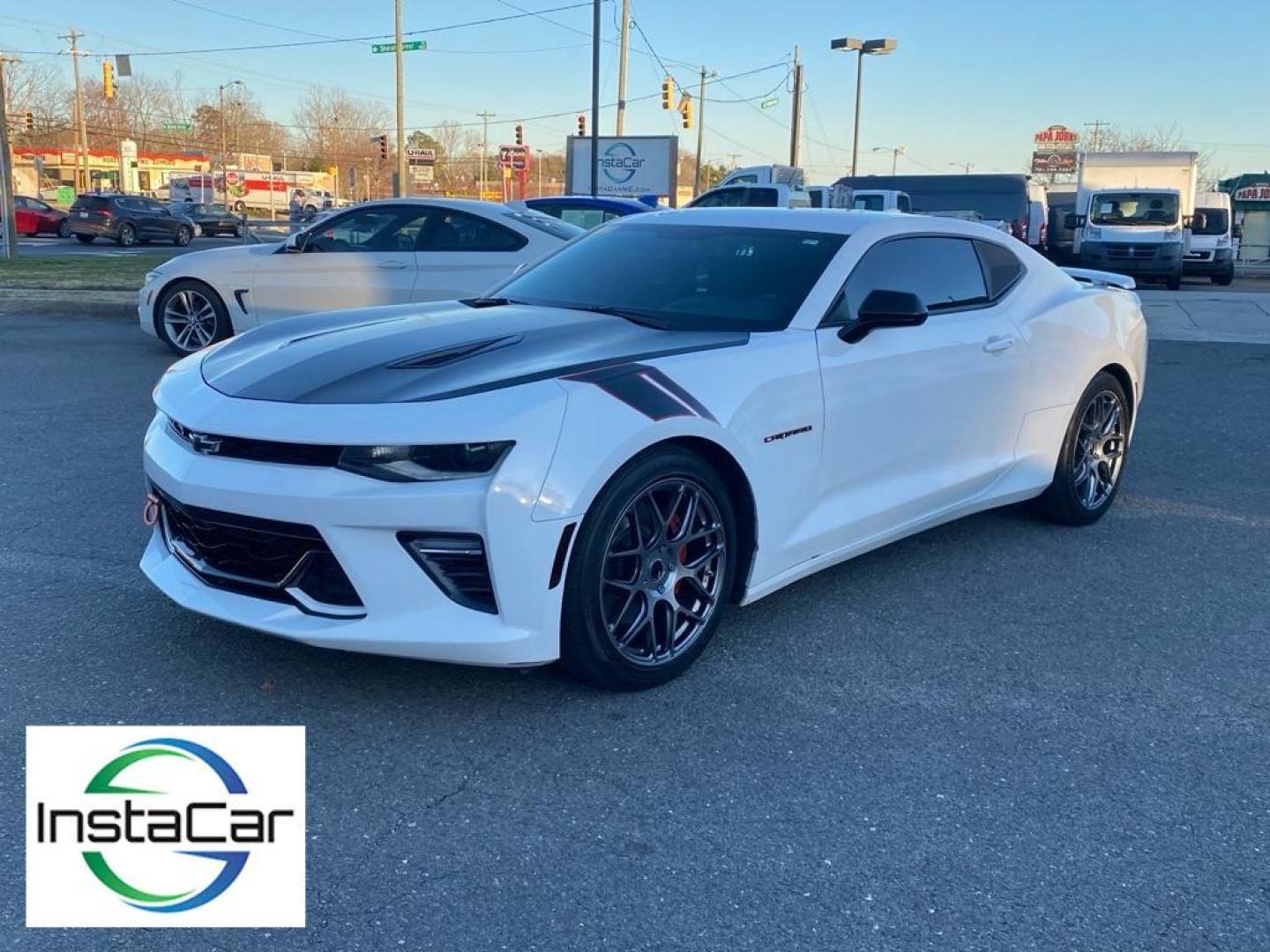 2018 Summit White /Jet Black Chevrolet Camaro 2SS (1G1FH1R71J0) with an V8, 6.2L engine, 8-speed automatic transmission, located at 3147 E Independence Blvd, Charlotte, NC, 28205, 35.200268, -80.773651 - <b>Equipment</b><br>This model is equipped with the latest generation of XM/Sirius Radio. Nothing dresses up a vehicle better than a set of high end premium wheels. Bluetooth technology is built into this 2018 Chevrolet Camaro , keeping your hands on the steering wheel and your focus on the road. Th - Photo#10