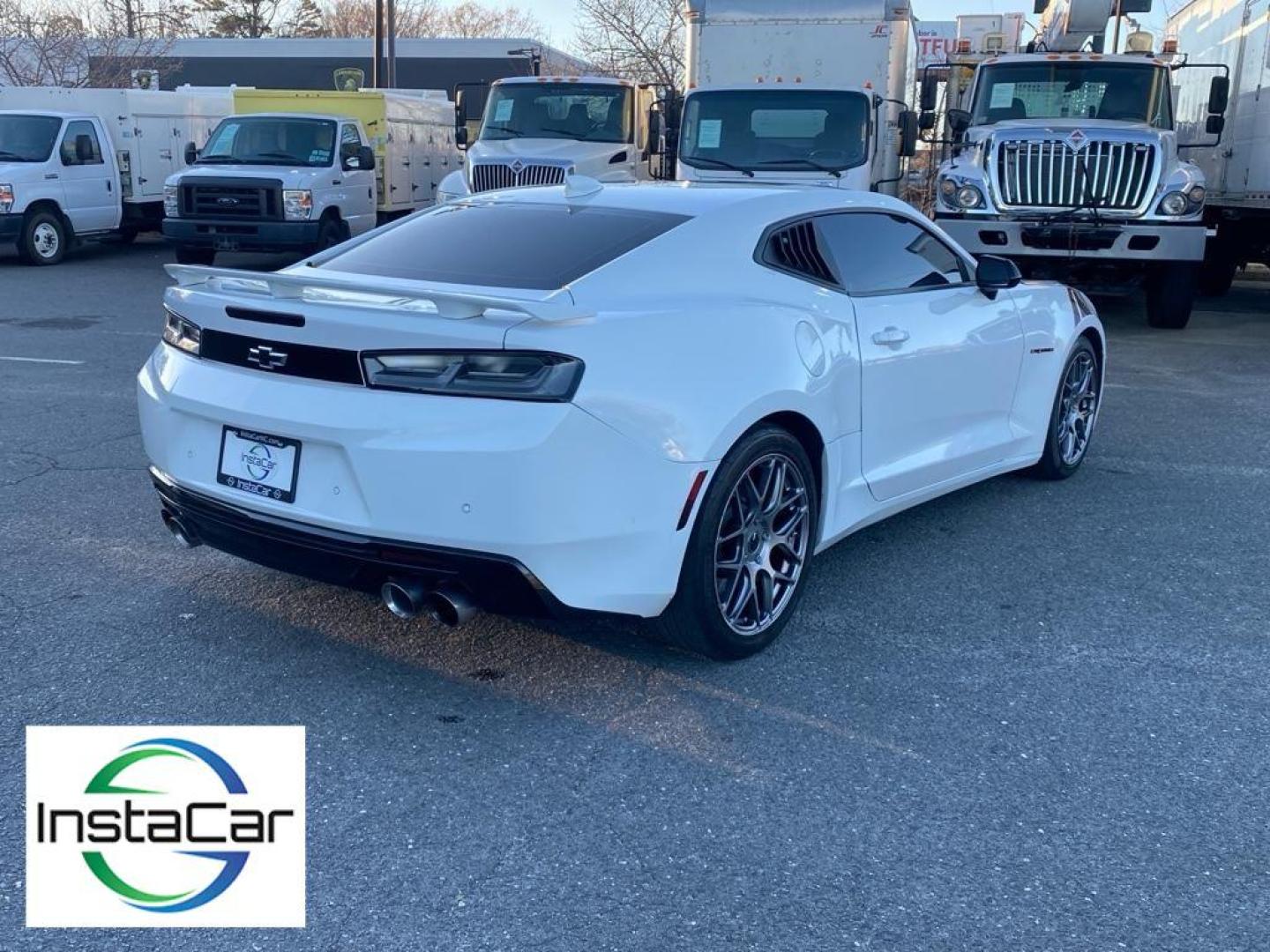 2018 Summit White /Jet Black Chevrolet Camaro 2SS (1G1FH1R71J0) with an V8, 6.2L engine, 8-speed automatic transmission, located at 3147 E Independence Blvd, Charlotte, NC, 28205, 35.200268, -80.773651 - <b>Equipment</b><br>This model is equipped with the latest generation of XM/Sirius Radio. Nothing dresses up a vehicle better than a set of high end premium wheels. Bluetooth technology is built into this 2018 Chevrolet Camaro , keeping your hands on the steering wheel and your focus on the road. Th - Photo#14