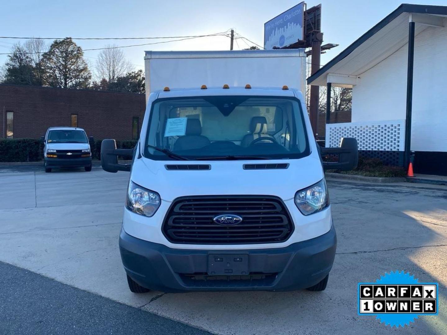 2018 Oxford White /Pewter Ford Transit Chassis Cab Base (1FDBF8ZM5JK) with an V6, 3.7L engine, 6-speed automatic transmission, located at 3147 E Independence Blvd, Charlotte, NC, 28205, 35.200268, -80.773651 - <b>Equipment</b><br>This vehicle is a certified CARFAX 1-owner. See what's behind you with the back up camera on this Ford Transit Chassis Cab. This unit features a hands-free Bluetooth phone system. It has a V6, 3.7L high output engine. This unit shines with clean polished lines coated with an eleg - Photo#8