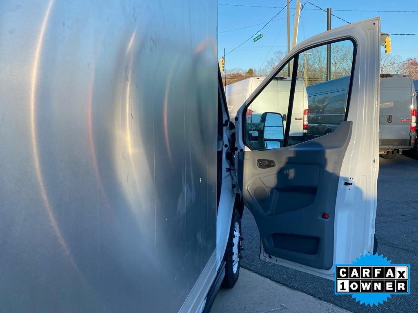 2018 Oxford White /Pewter Ford Transit Chassis Cab Base (1FDBF8ZM5JK) with an V6, 3.7L engine, 6-speed automatic transmission, located at 3147 E Independence Blvd, Charlotte, NC, 28205, 35.200268, -80.773651 - <b>Equipment</b><br>This vehicle is a certified CARFAX 1-owner. See what's behind you with the back up camera on this Ford Transit Chassis Cab. This unit features a hands-free Bluetooth phone system. It has a V6, 3.7L high output engine. This unit shines with clean polished lines coated with an eleg - Photo#21